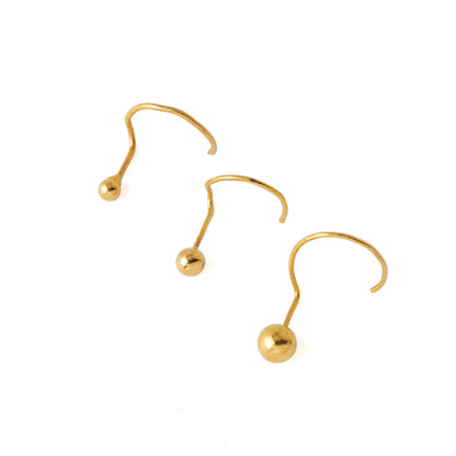 2mm, 3mm and 4mm 18K Gold Dot Nose Studs side view