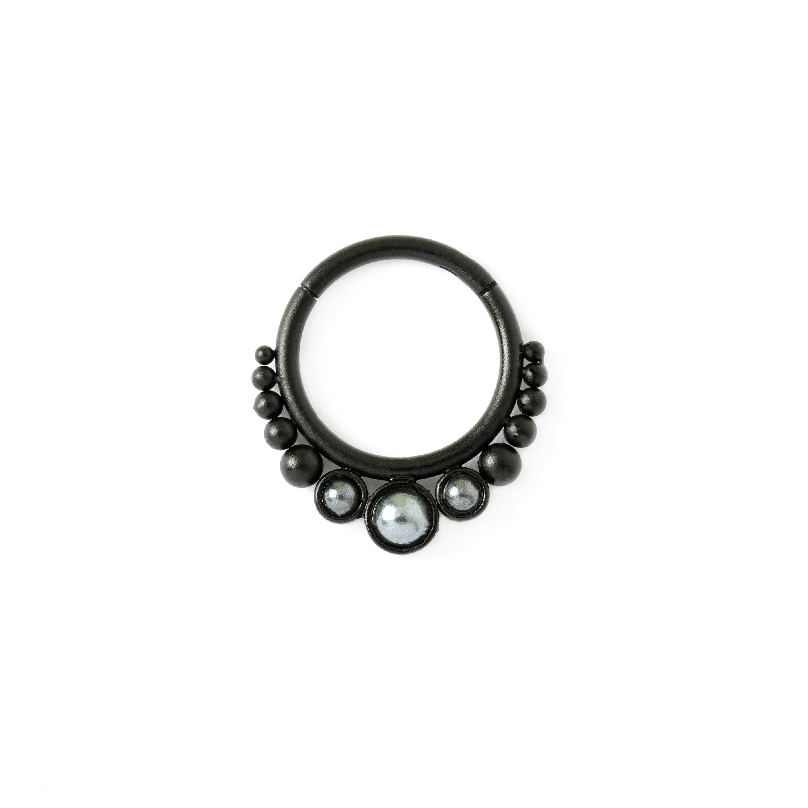 Black Siti pearl septum clicker frontal view