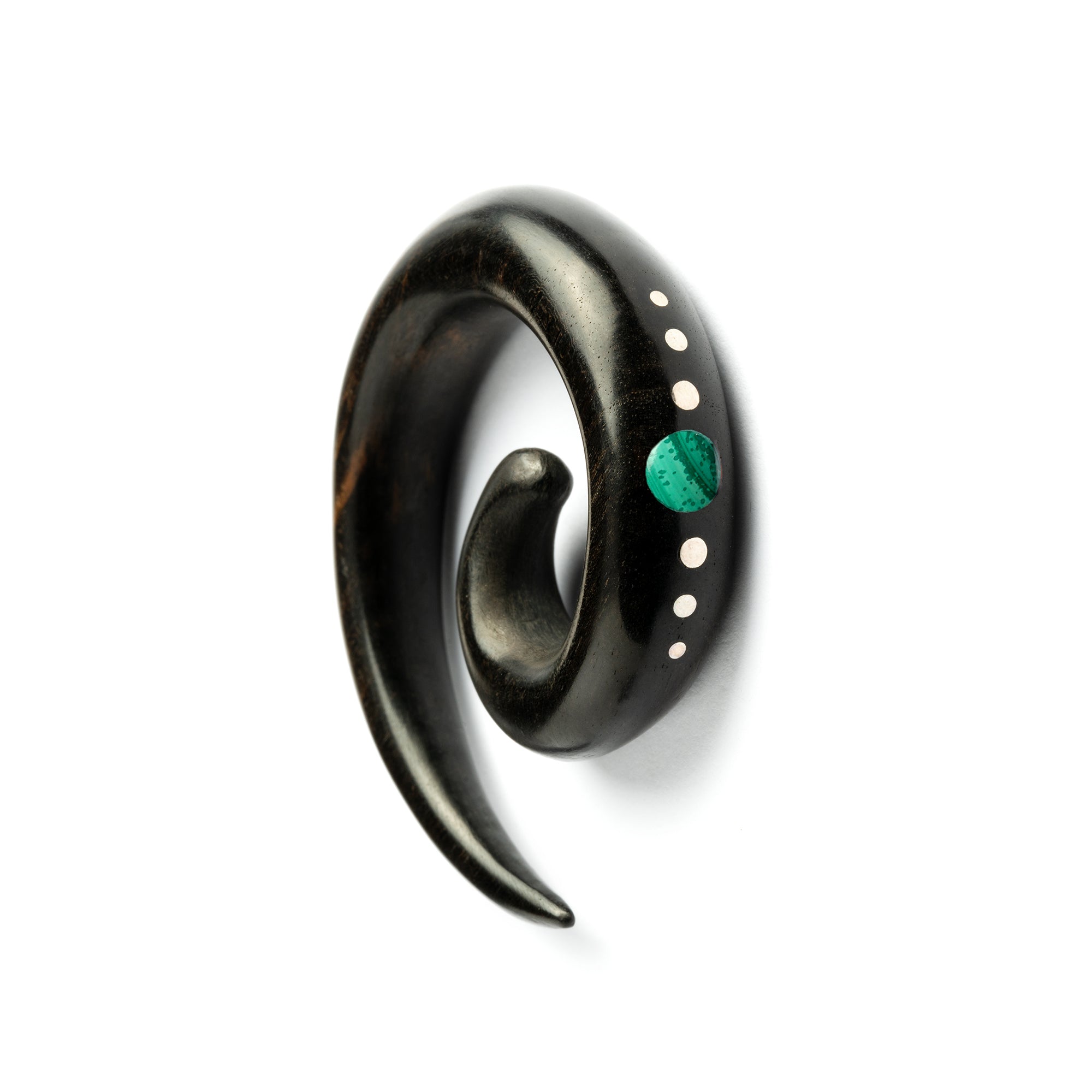 Civière d’oreille en spirale Blackwood avec incrustations d’argent et de pierre