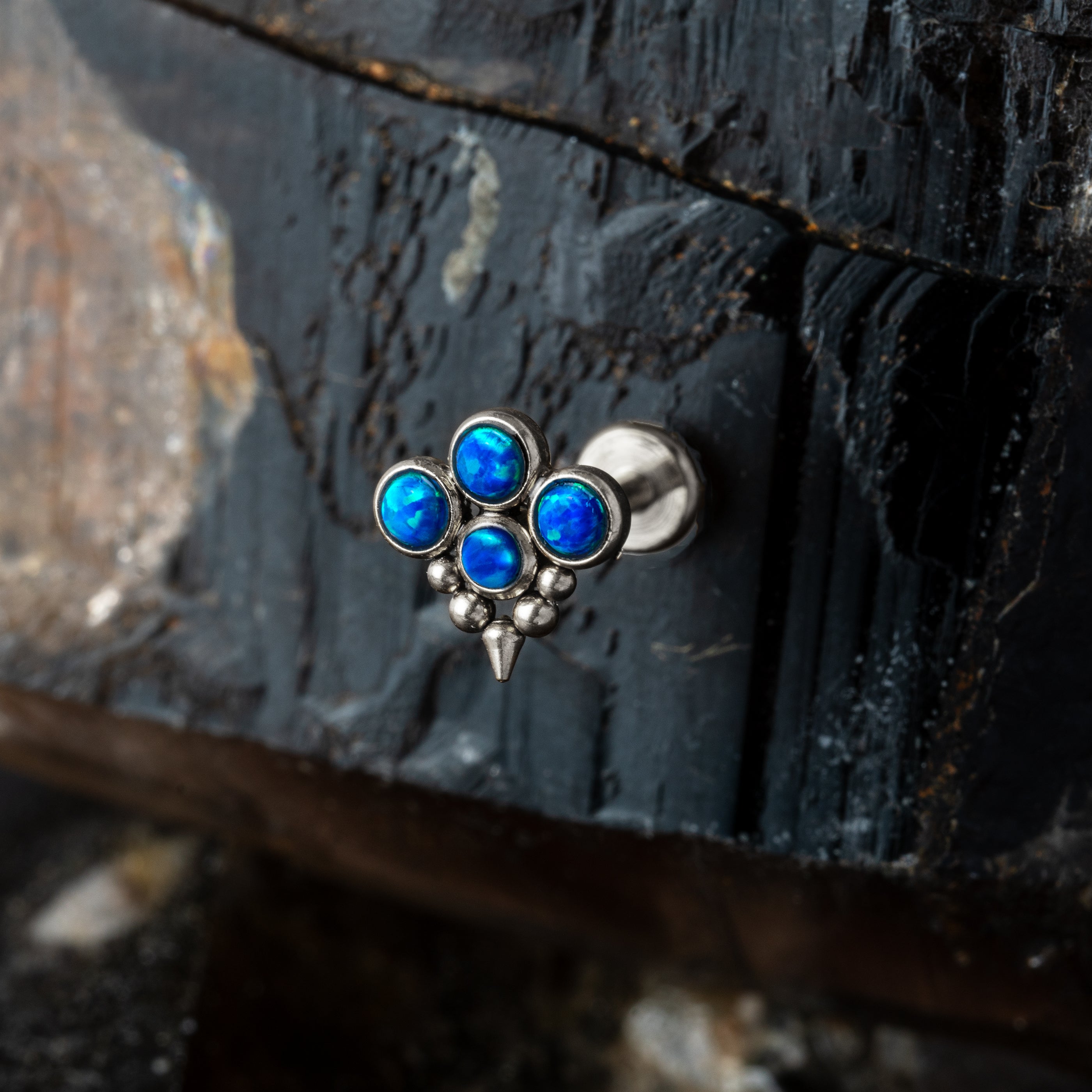 Brenna internally threaded Labret with Blue Opal