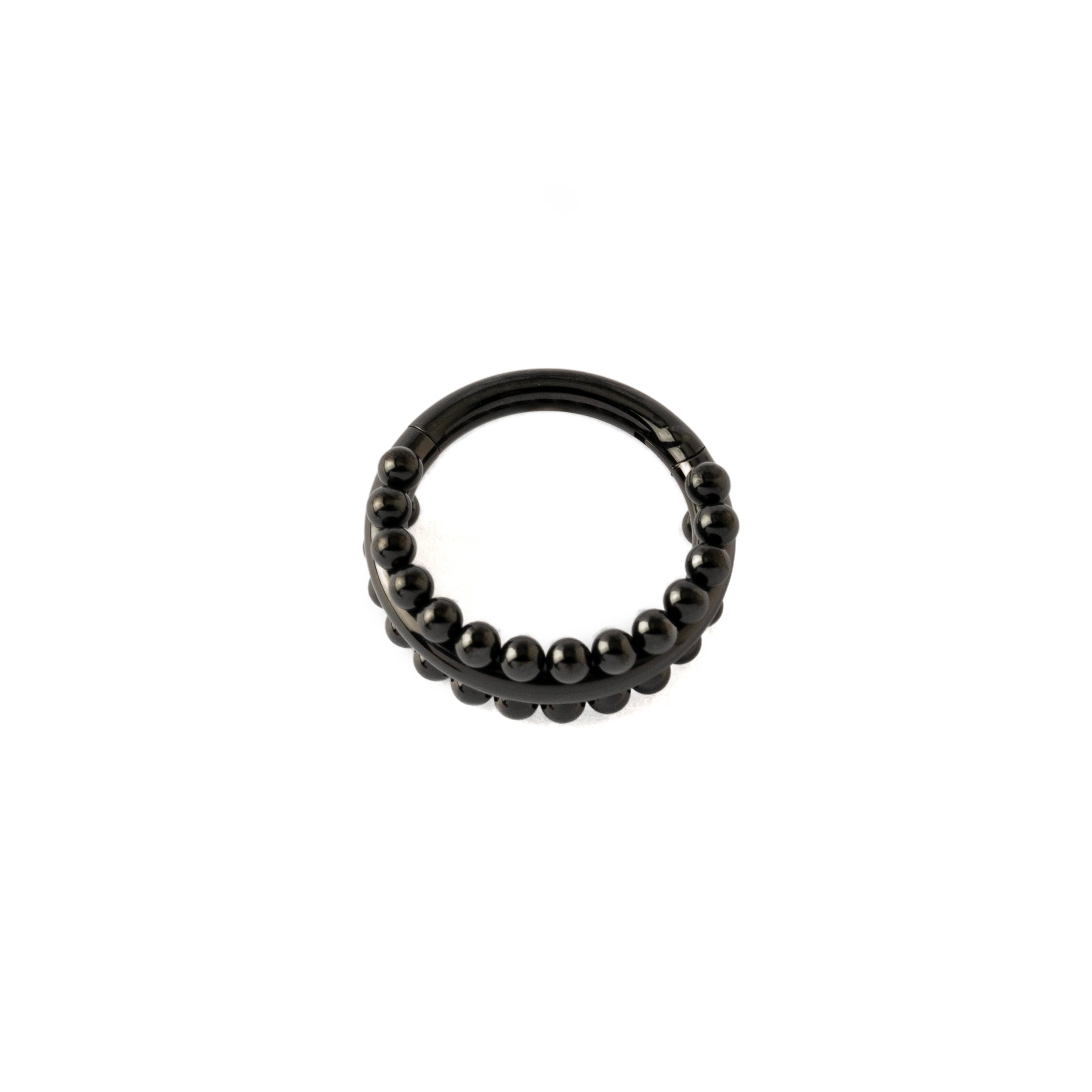 Didi Black Clicker Ring frontal view