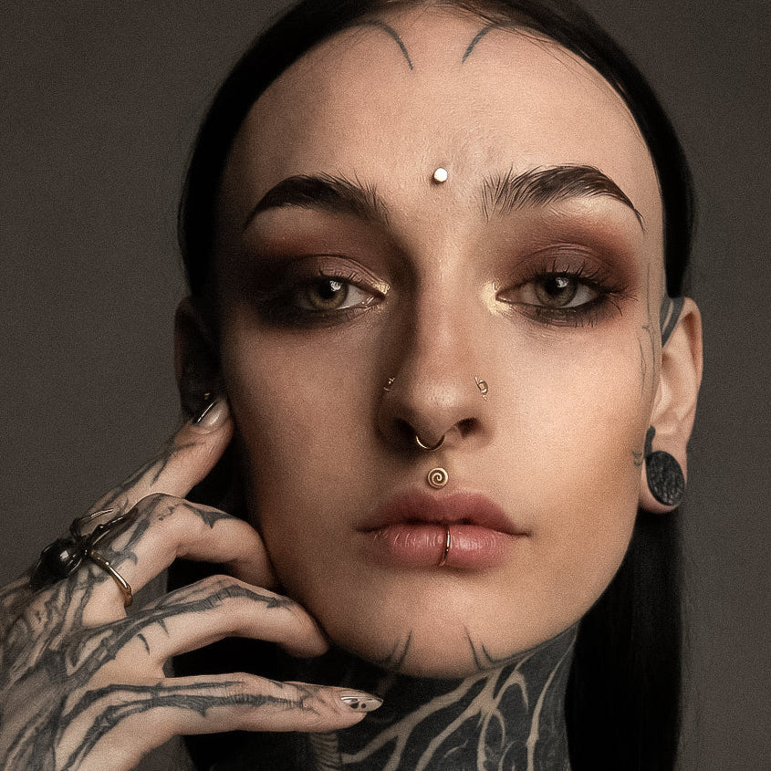 Spiral Labret