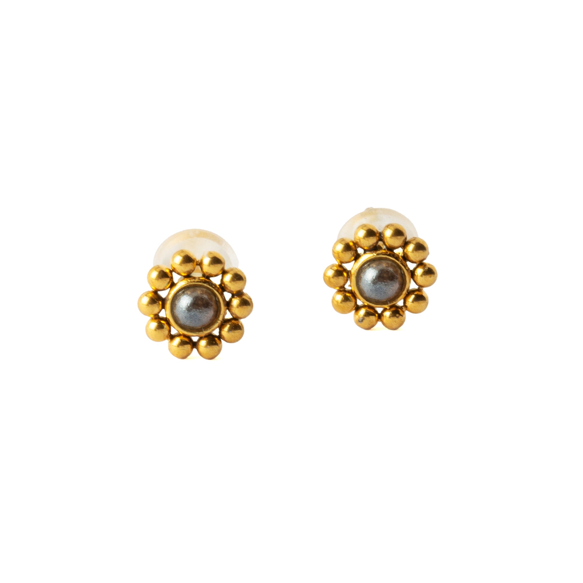 Devina Studs