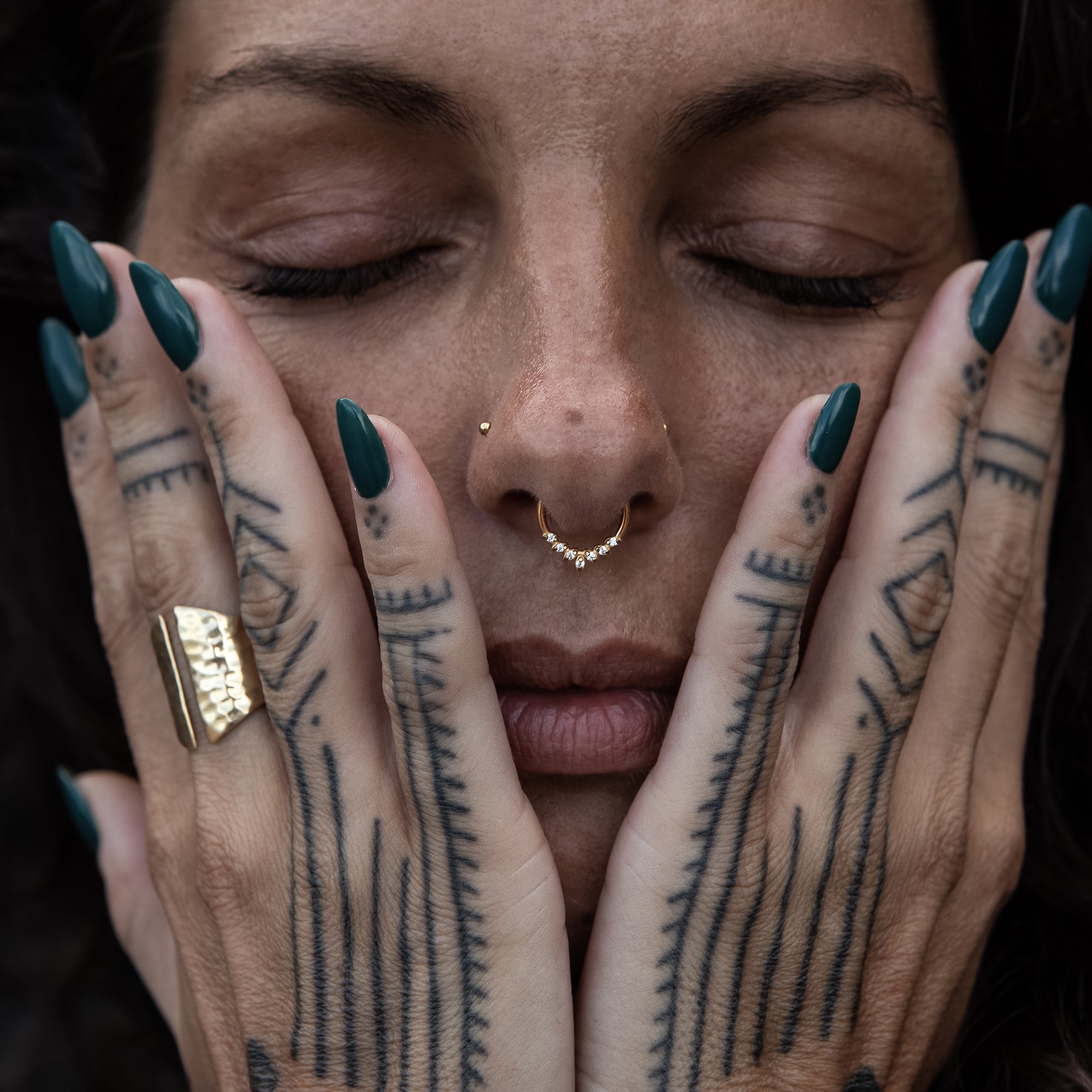 Crystal Petals Septum Clicker