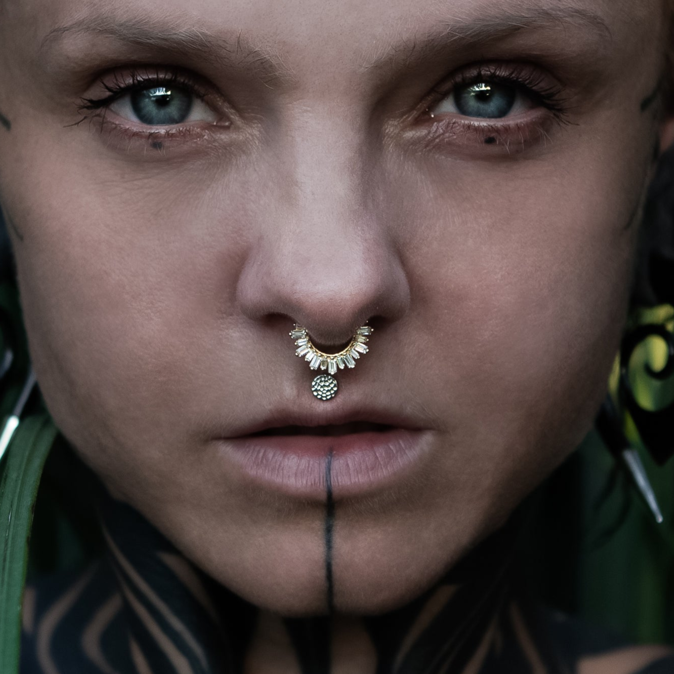 Zirconia Rays Septum Clicker