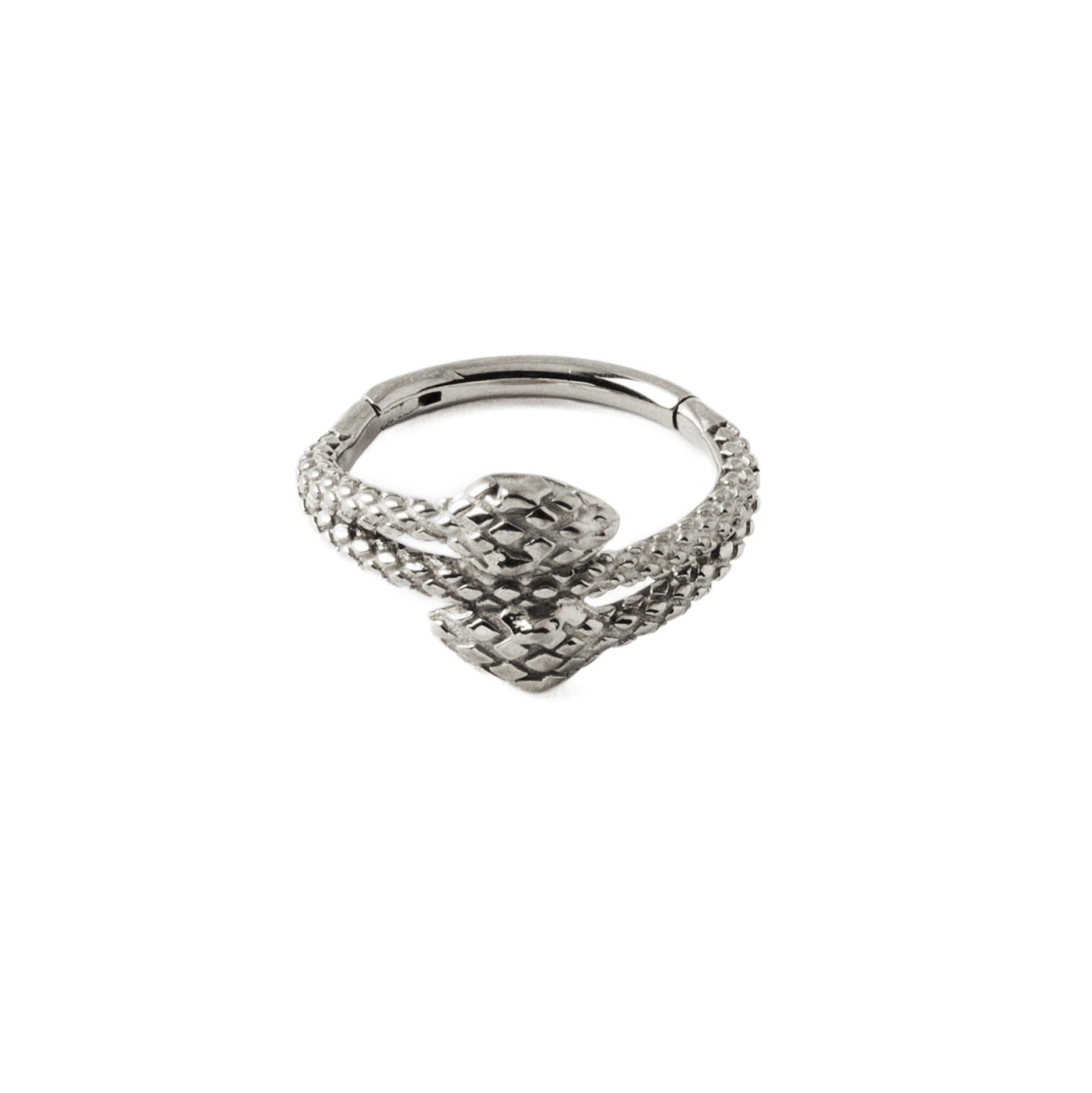 Amphis Rimon Snake Clicker Ring frontal view