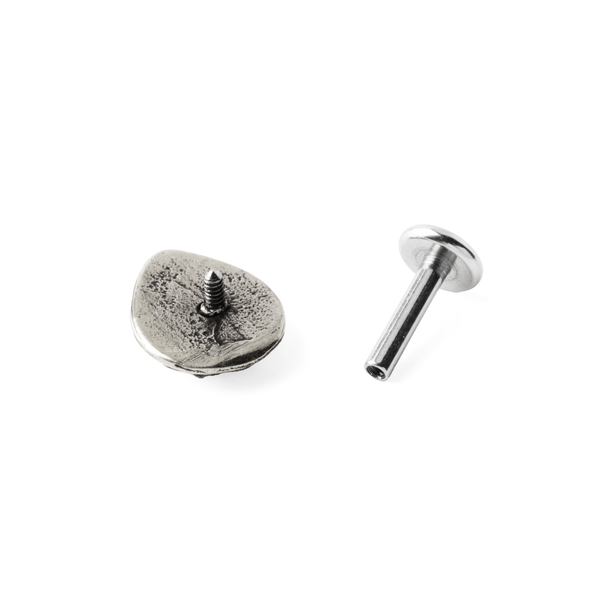 1.2mm (16g) Tara Labret with Turquoise internally threaded open mode view