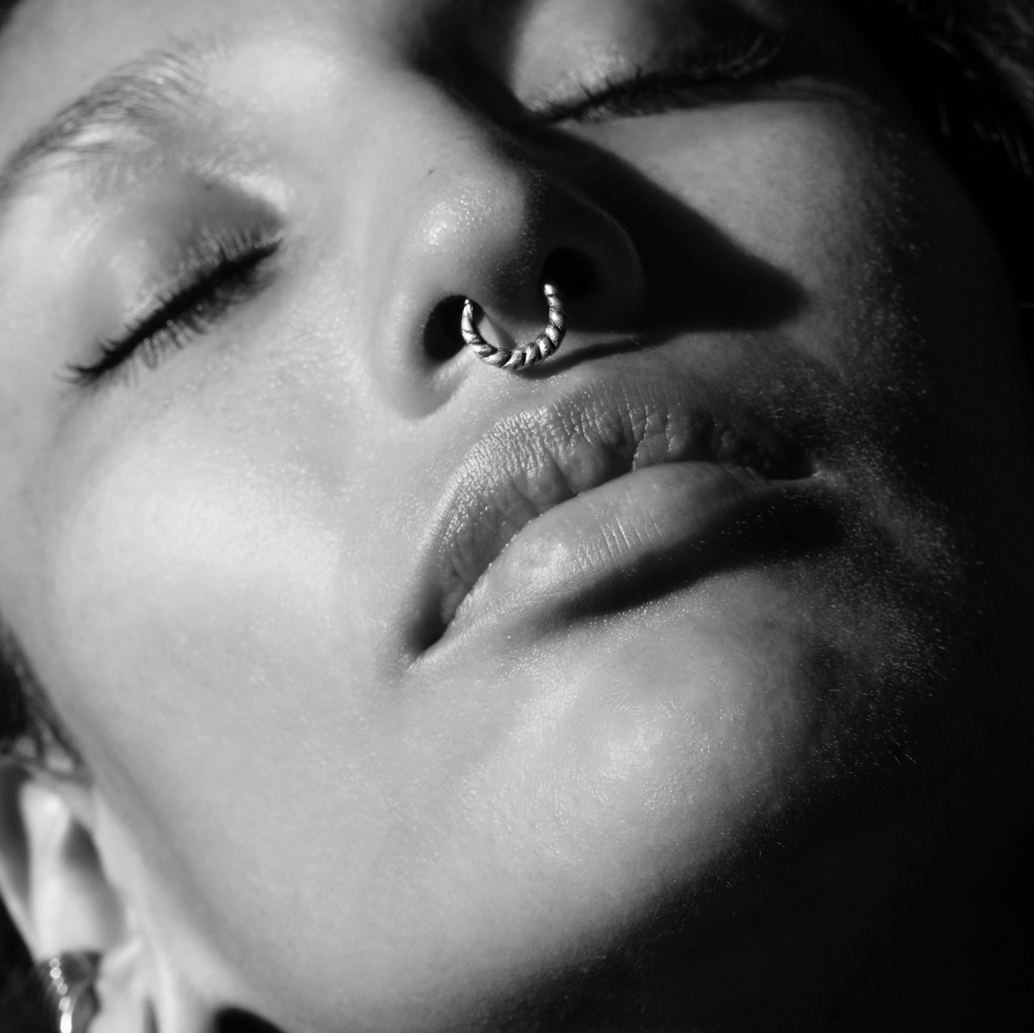 model wearing Twisted Silver Septum