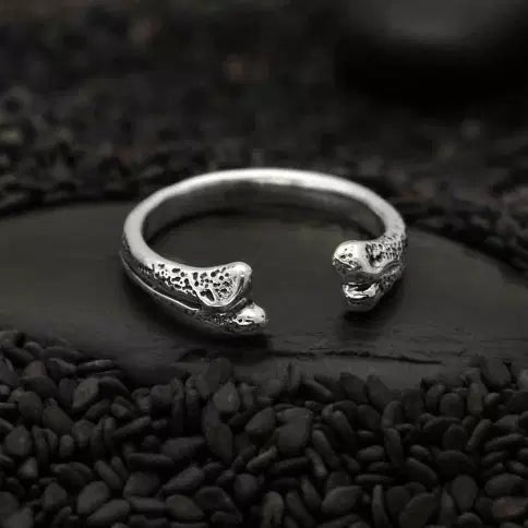 Sterling Silver Bone Ring frontal view