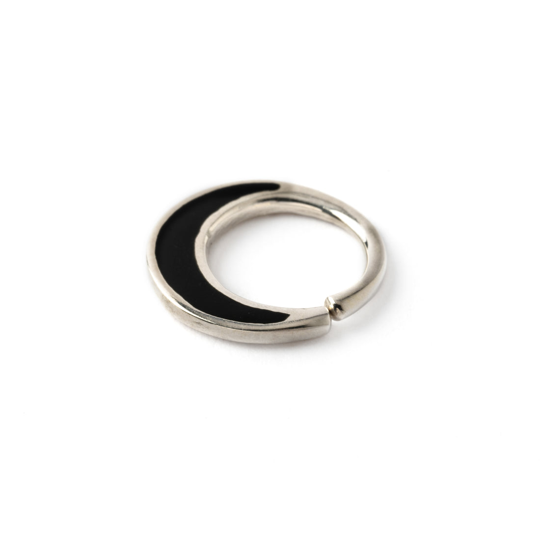 silver septum piercing ring with Black Shell inlay side view