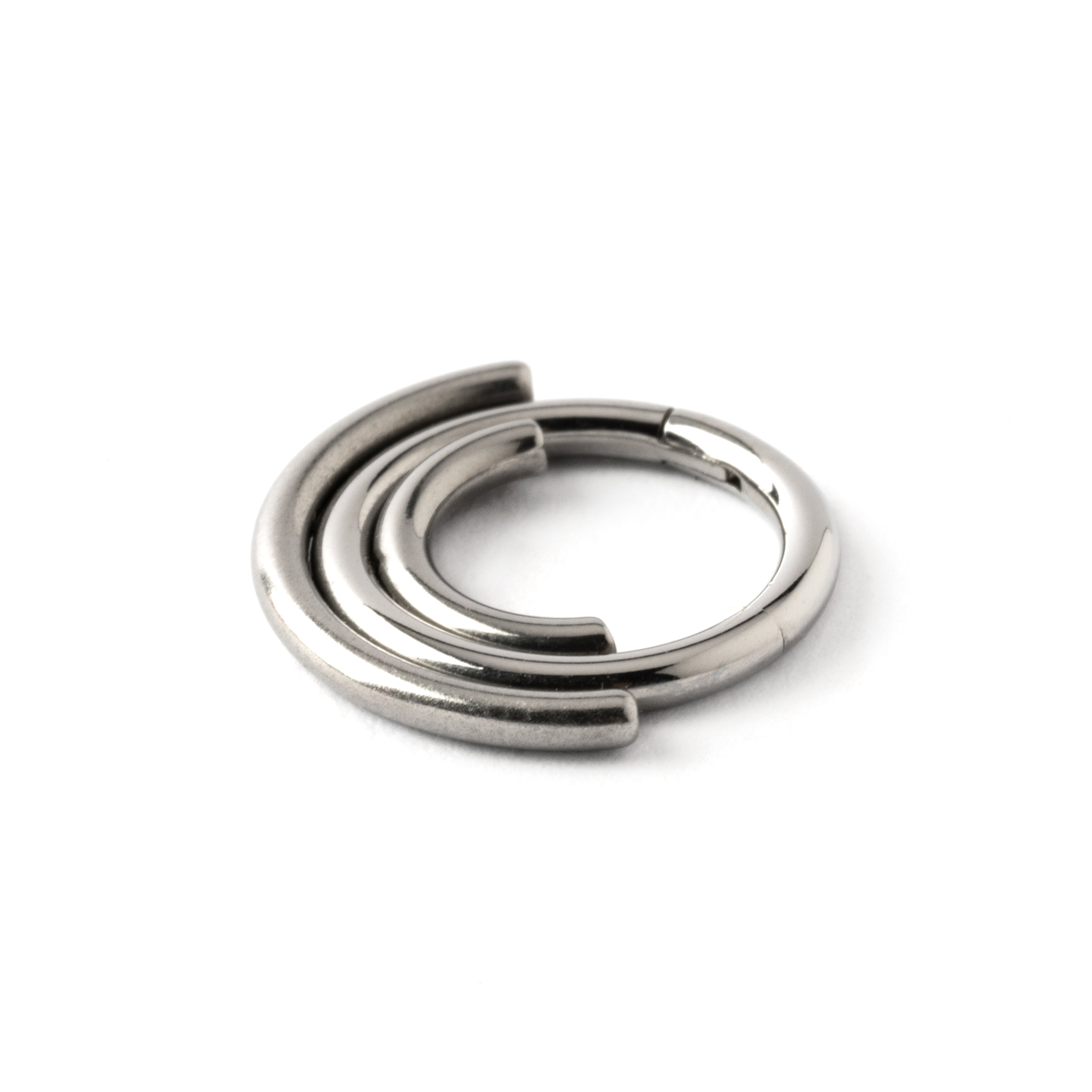 Akash-clicker-septum-ring4