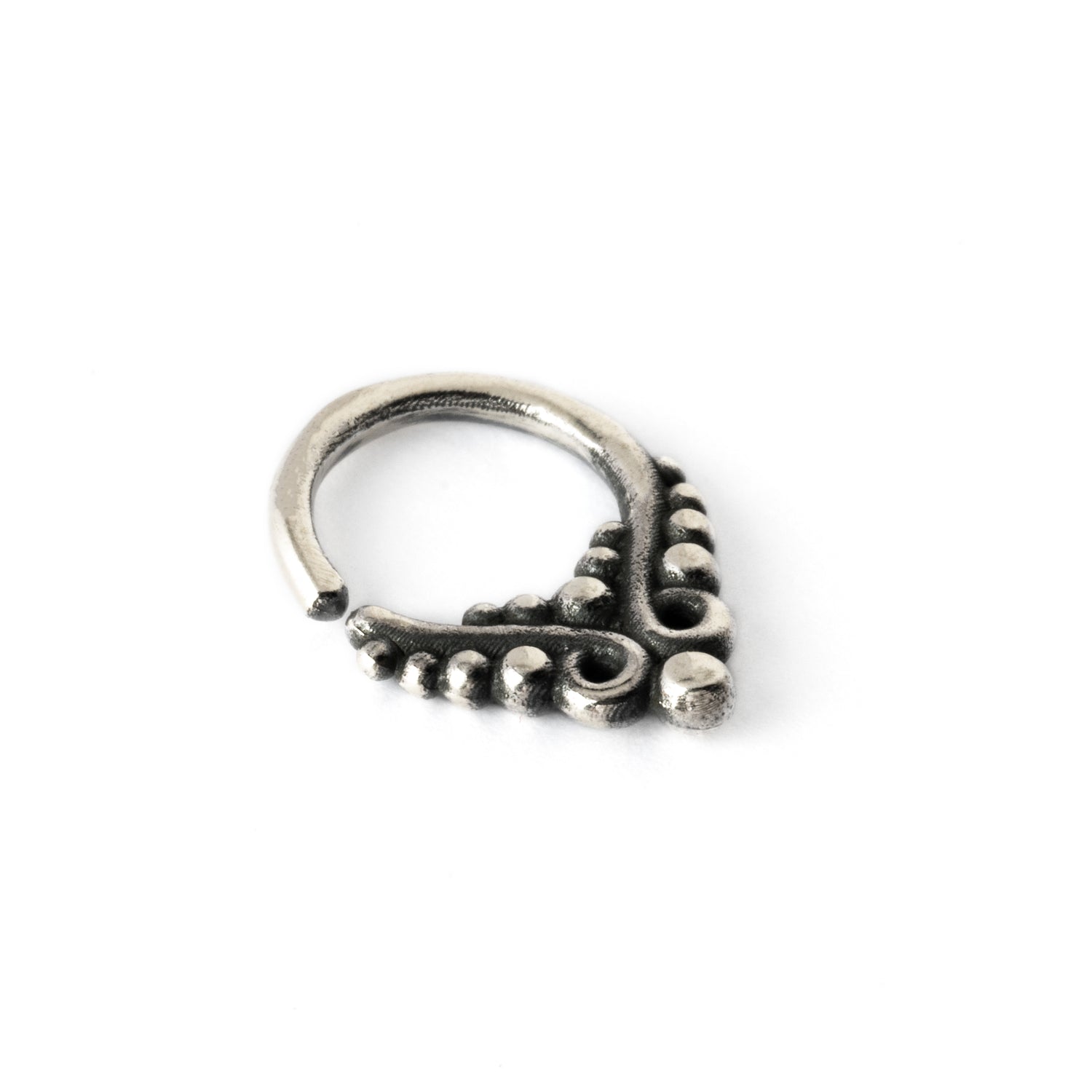 Asmara-boho-silver-septum2