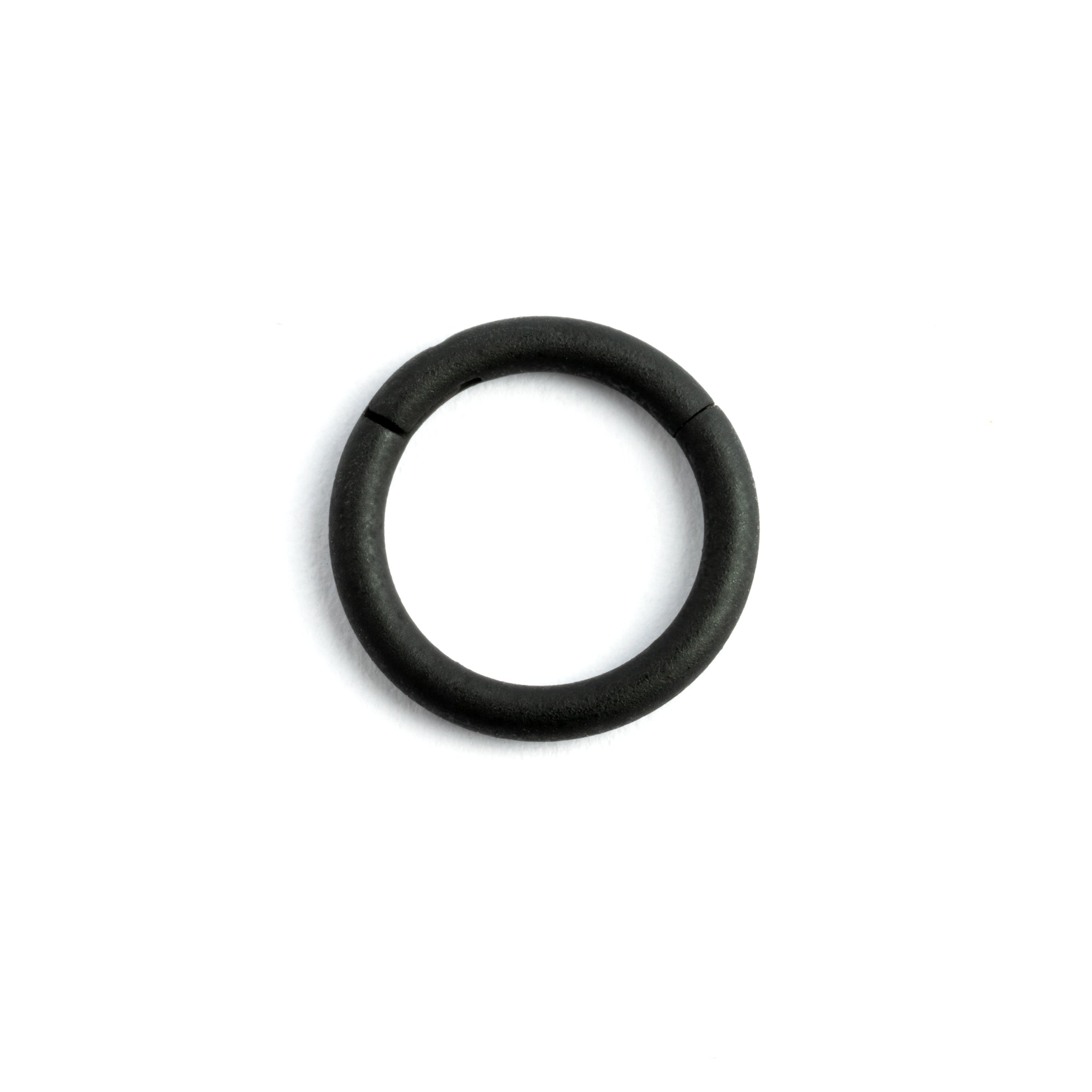 Matte black hinged segment clicker ring