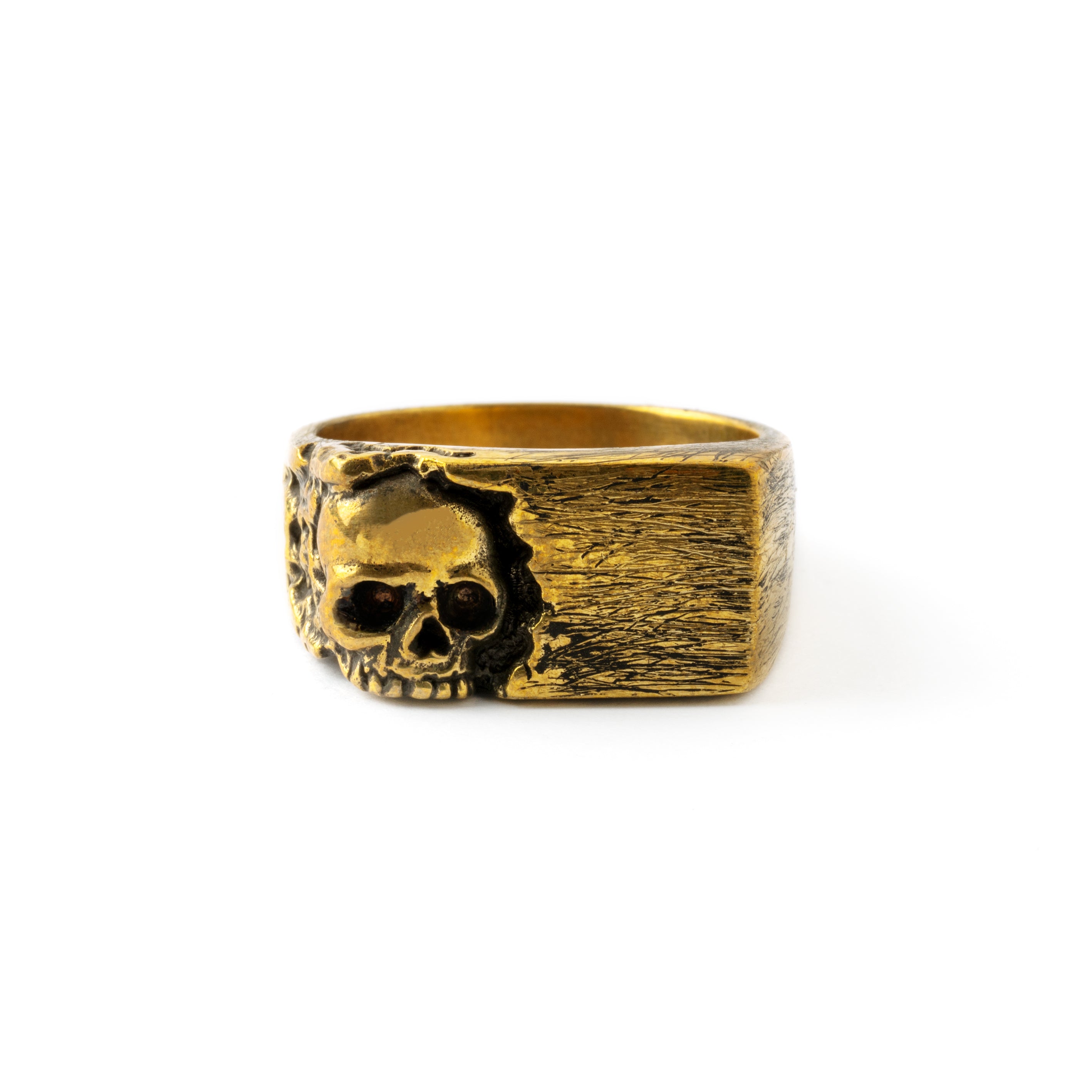Break Free Skull Ring frontal view