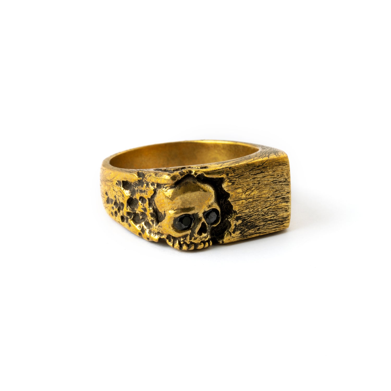 Break Free Skull Ring with Black Spinel