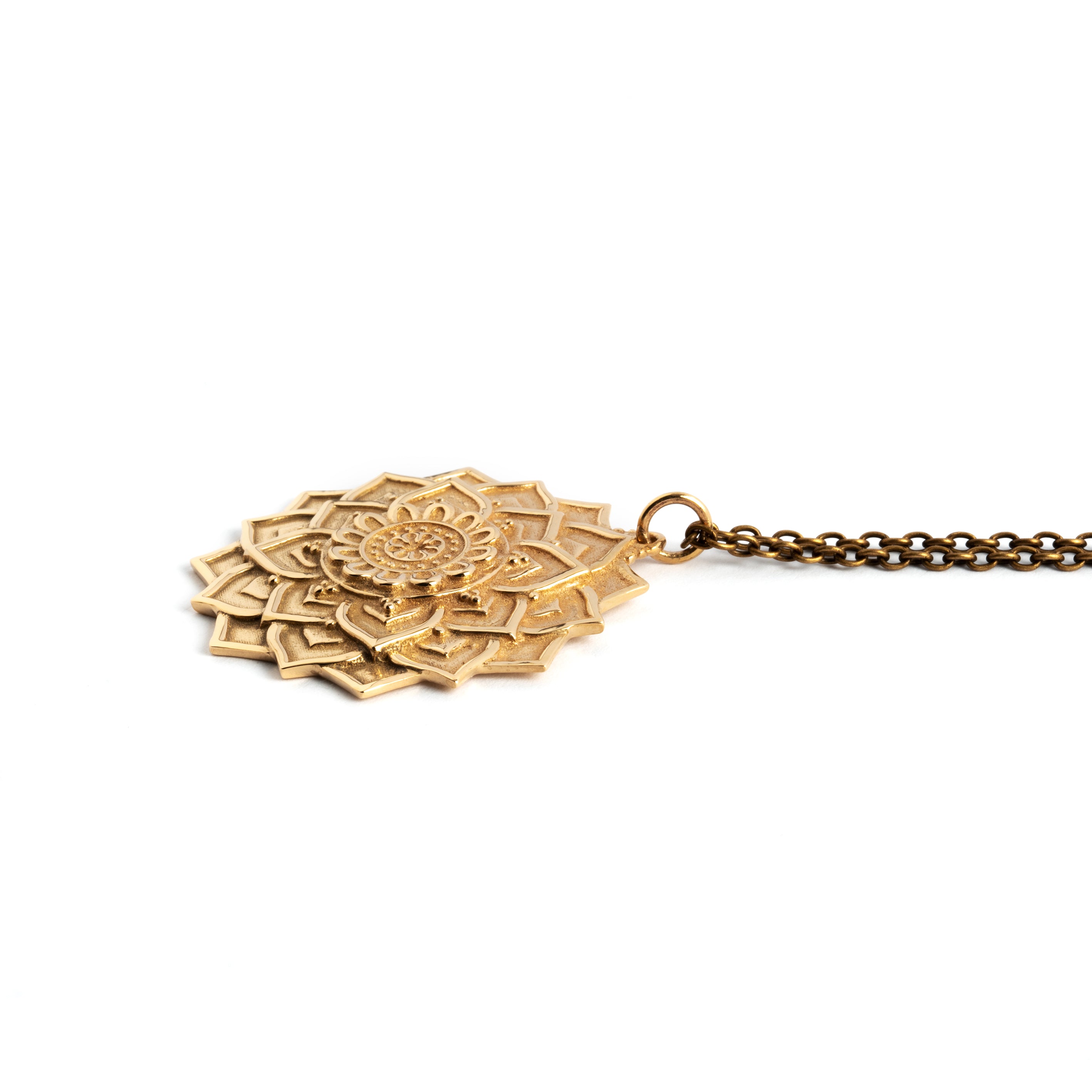 Collier de fleurs Padma