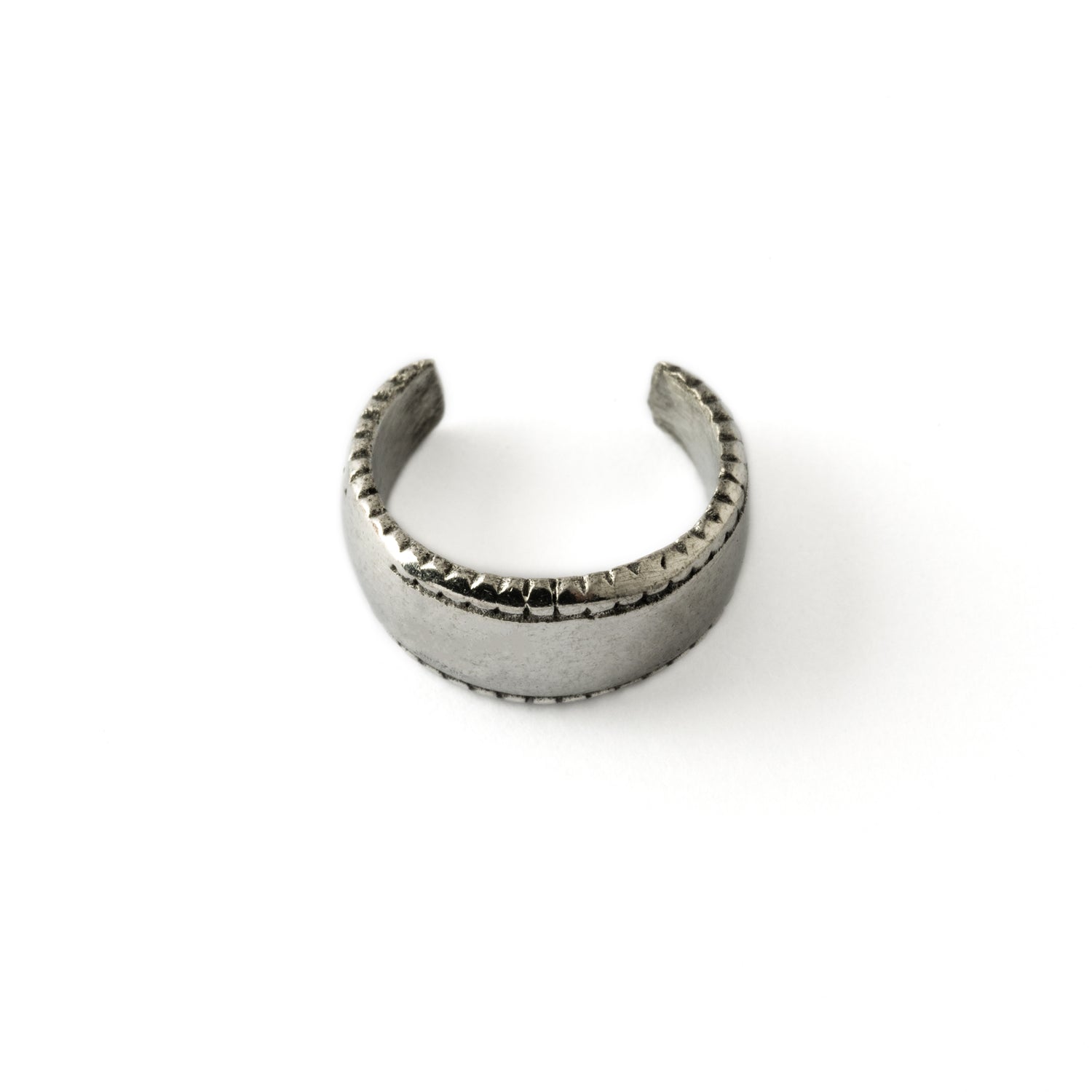 Budiwati Ear Cuff front view