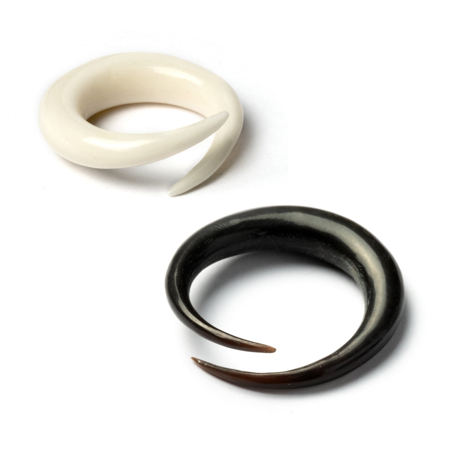 Circular Twisted Stretchers- bone & horn