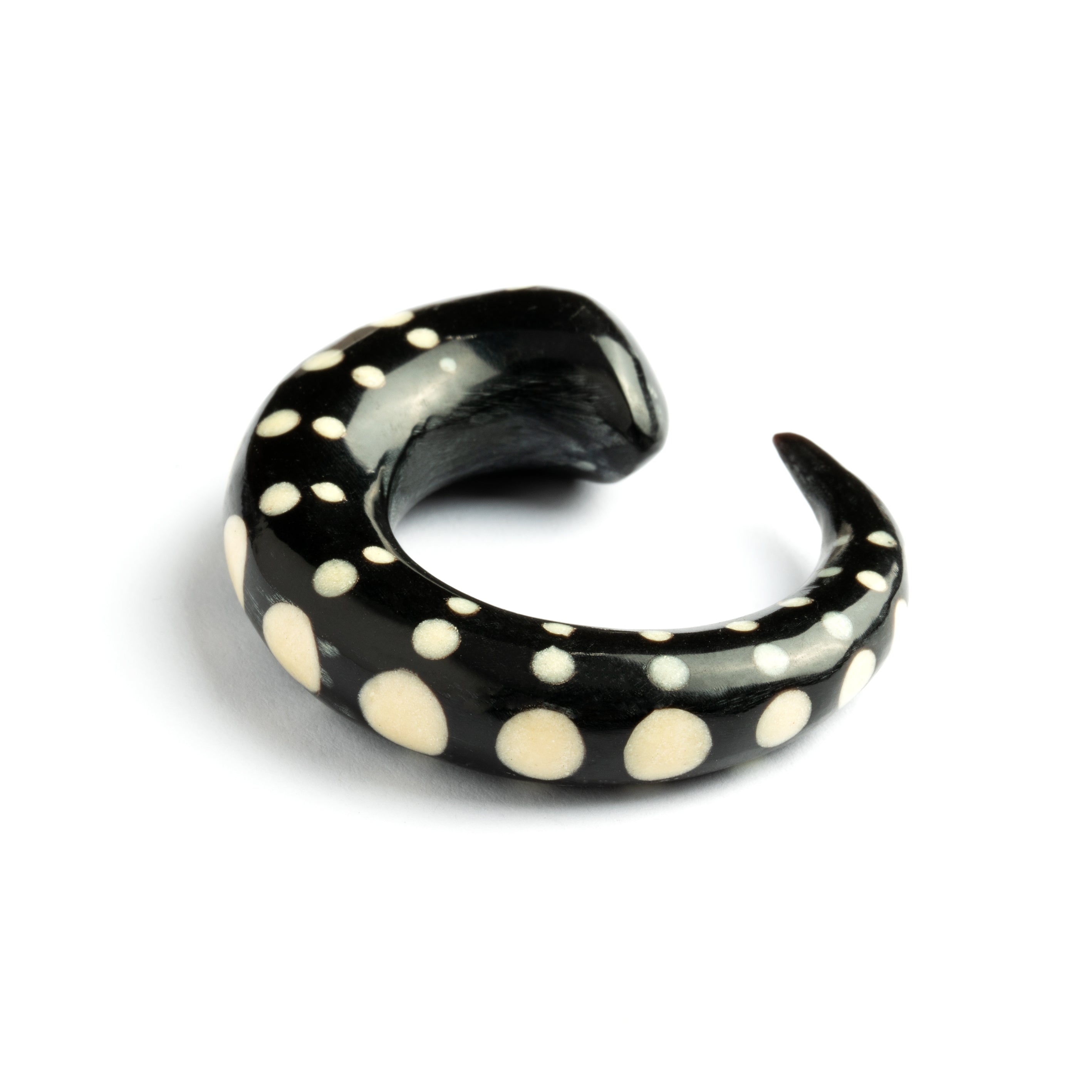 White Dotted Taper Stretchers