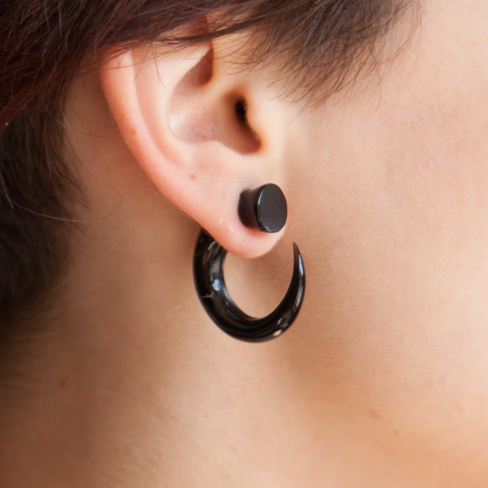 Circular Hook Ear Stretchers