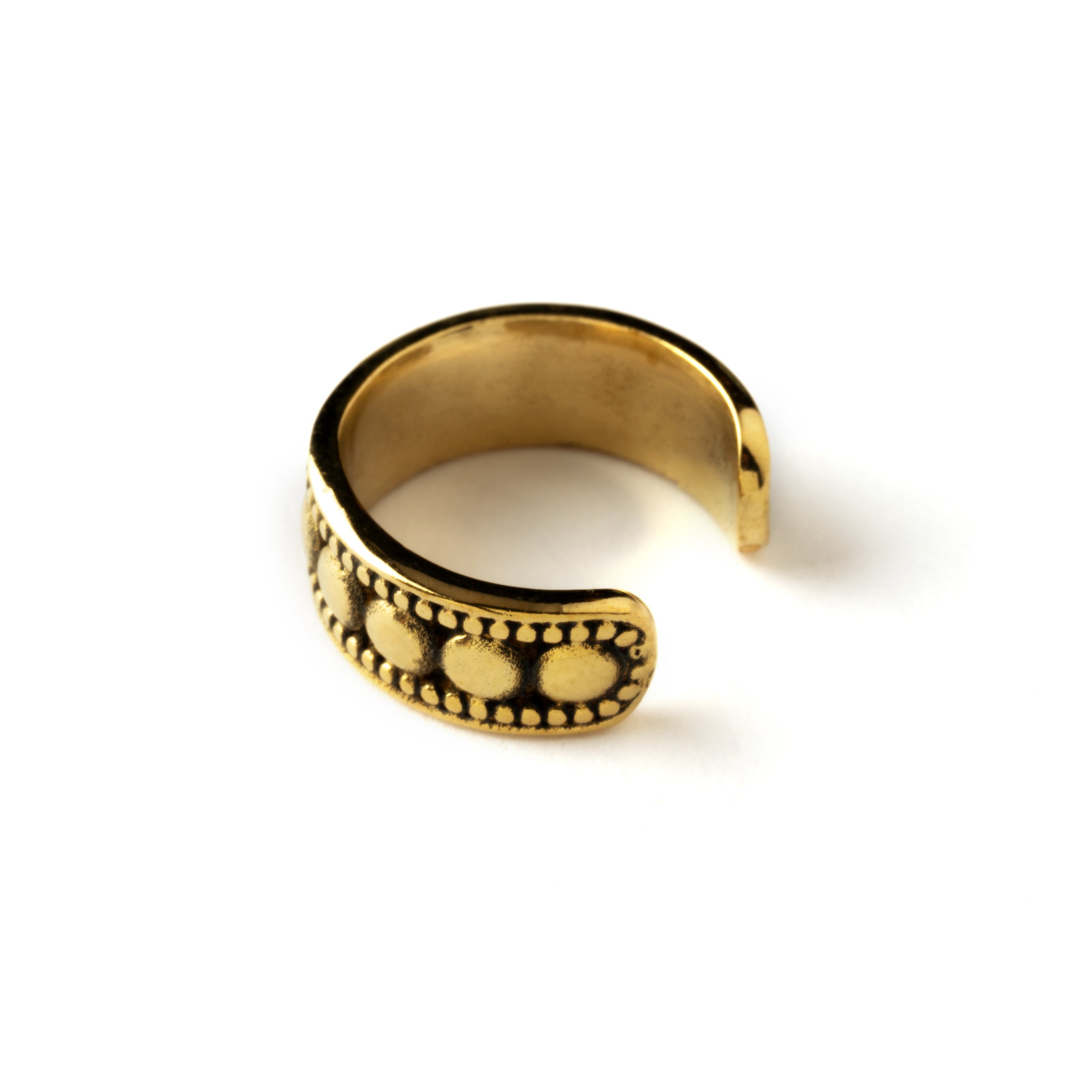 Golden-ear-cuff_Almora3