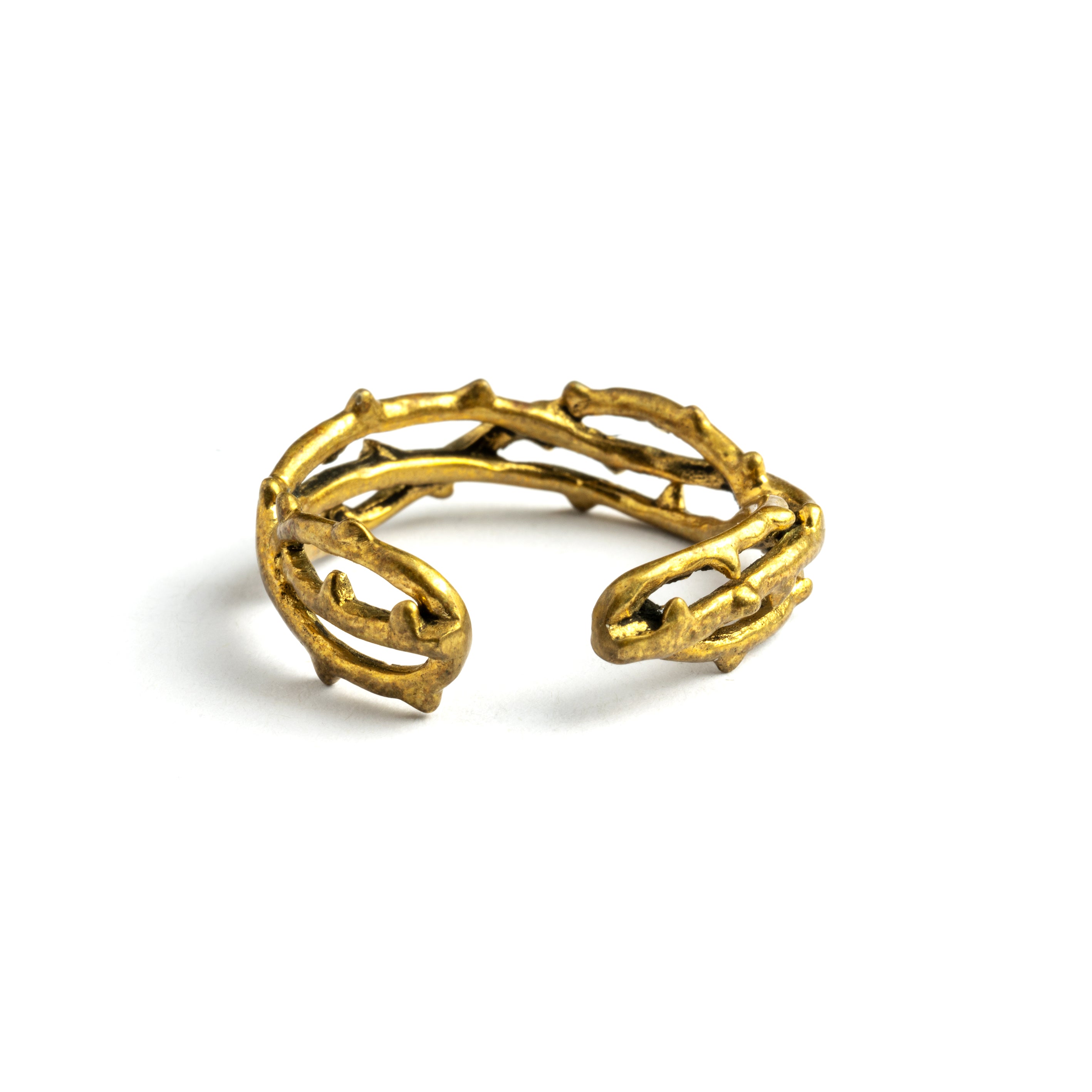 Golden-gothic-thorn-ring_4