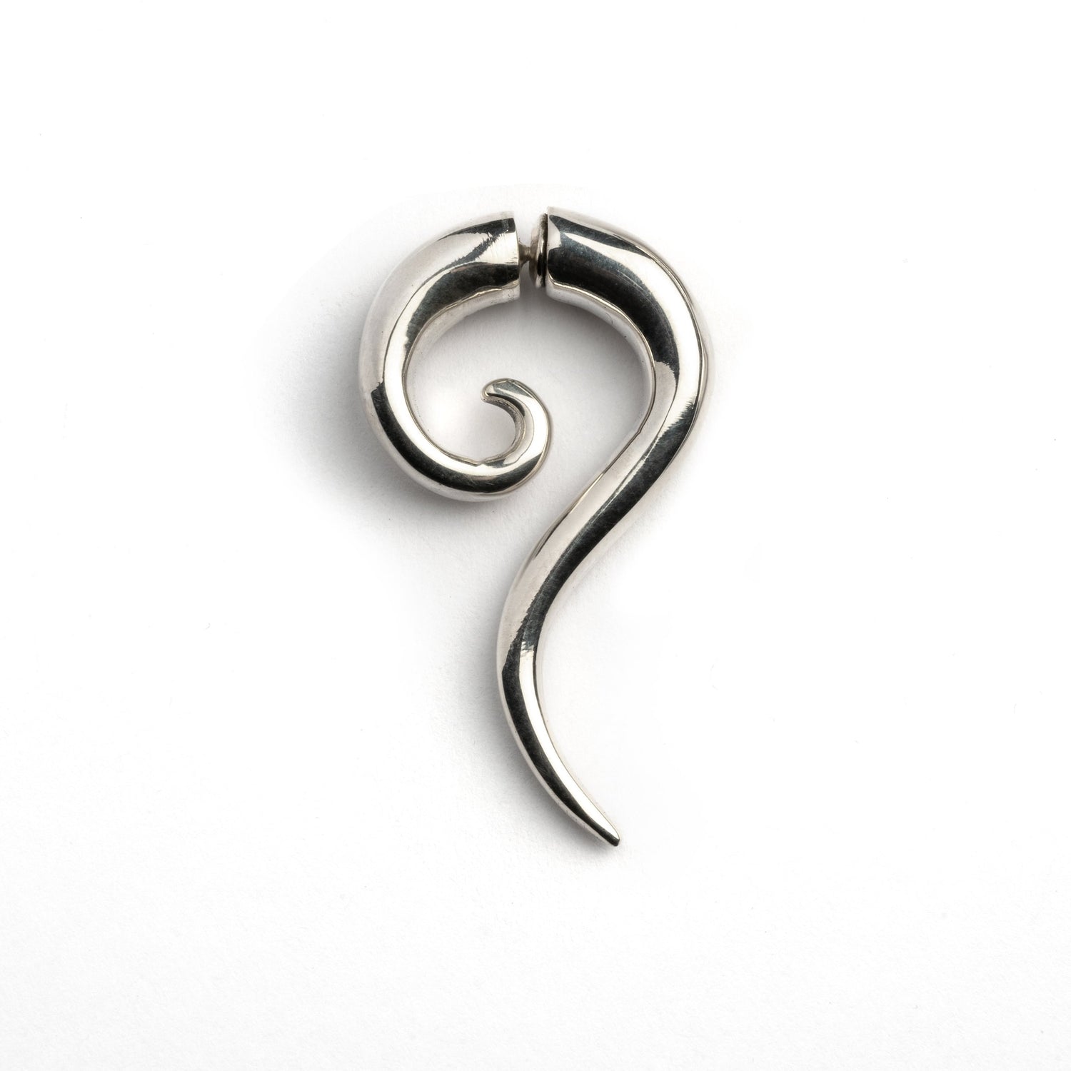 Haku Silver fake gauge earring side view