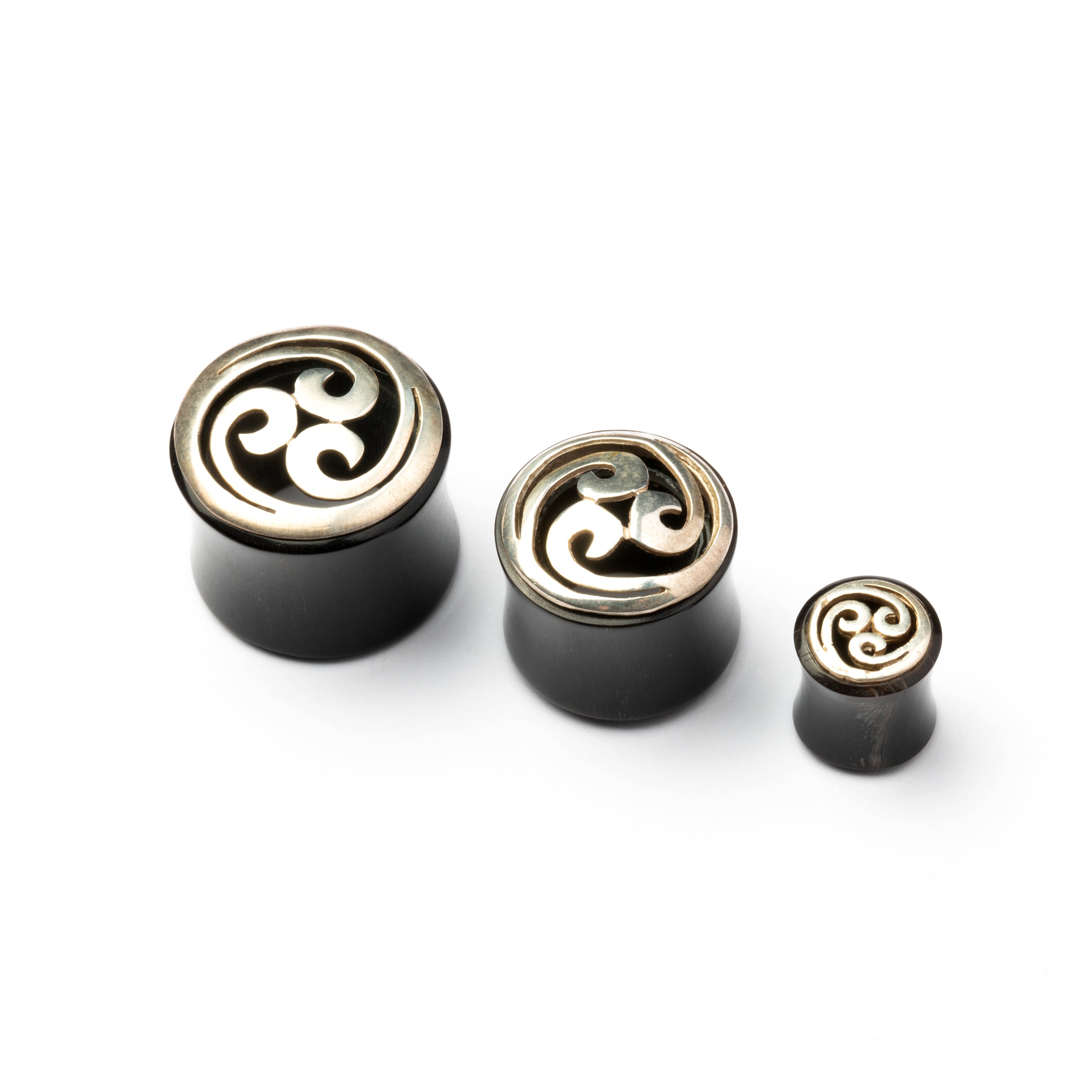 Tomoe Plug