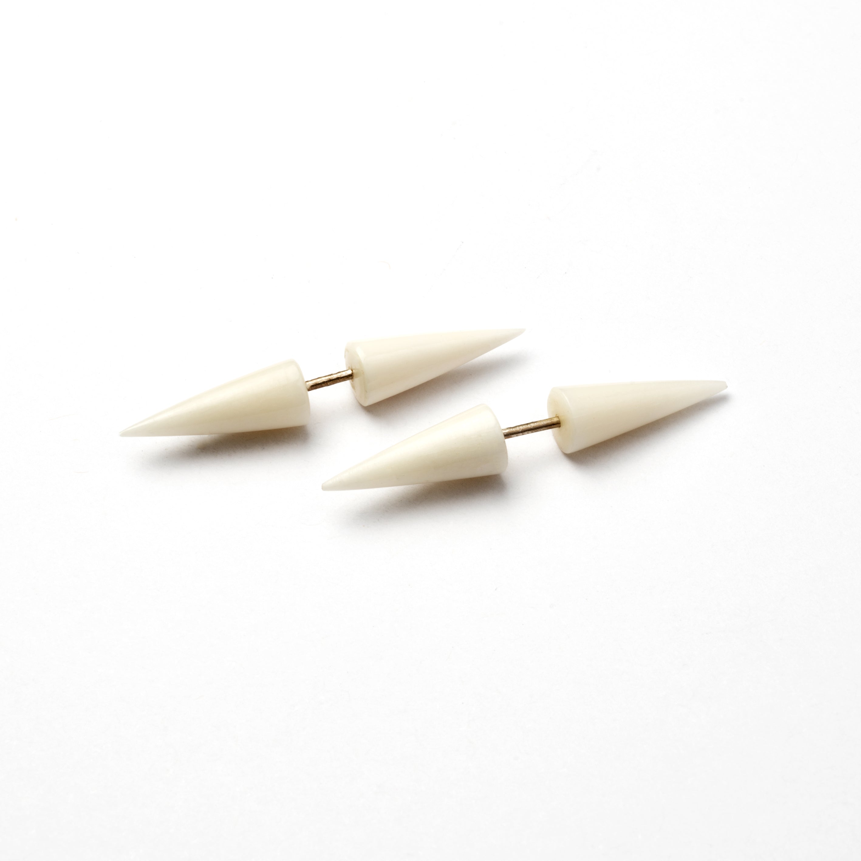 Hoxton fake gauge Earrings bone