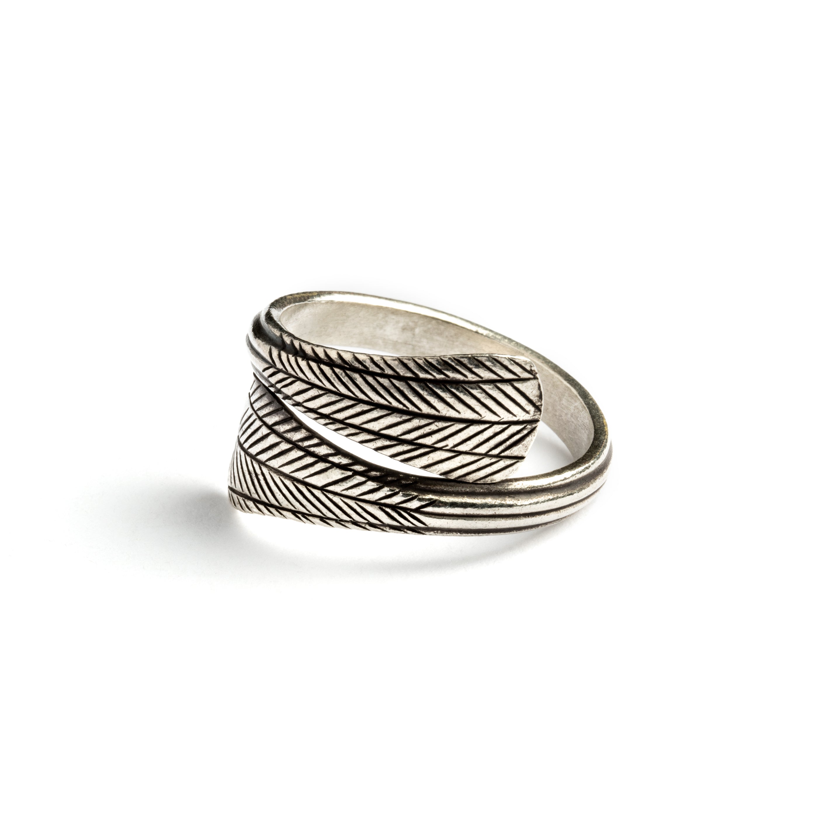 Karen Leaf Silver Ring right side view