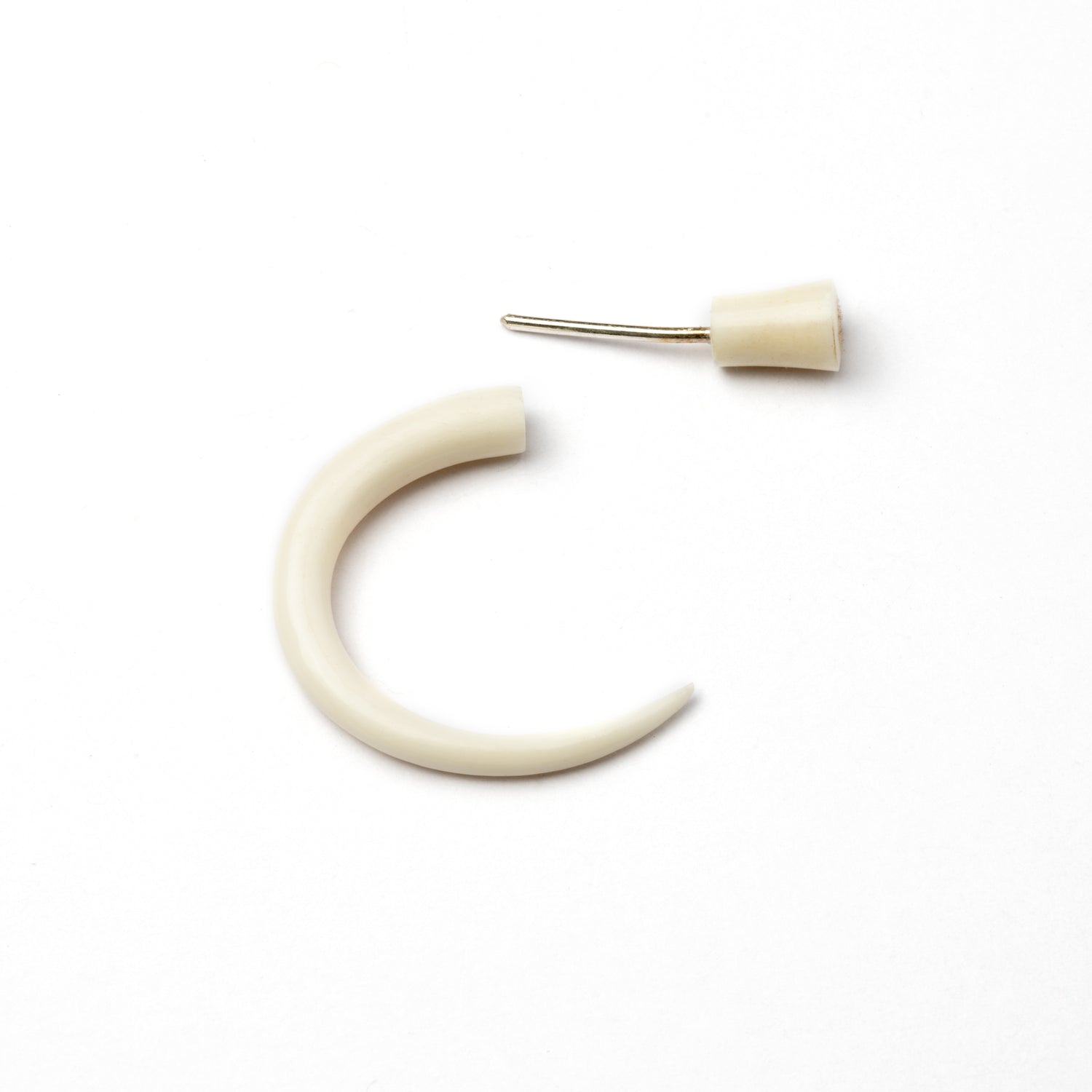 Las Dalias Fake Gauge Earrings -  bone