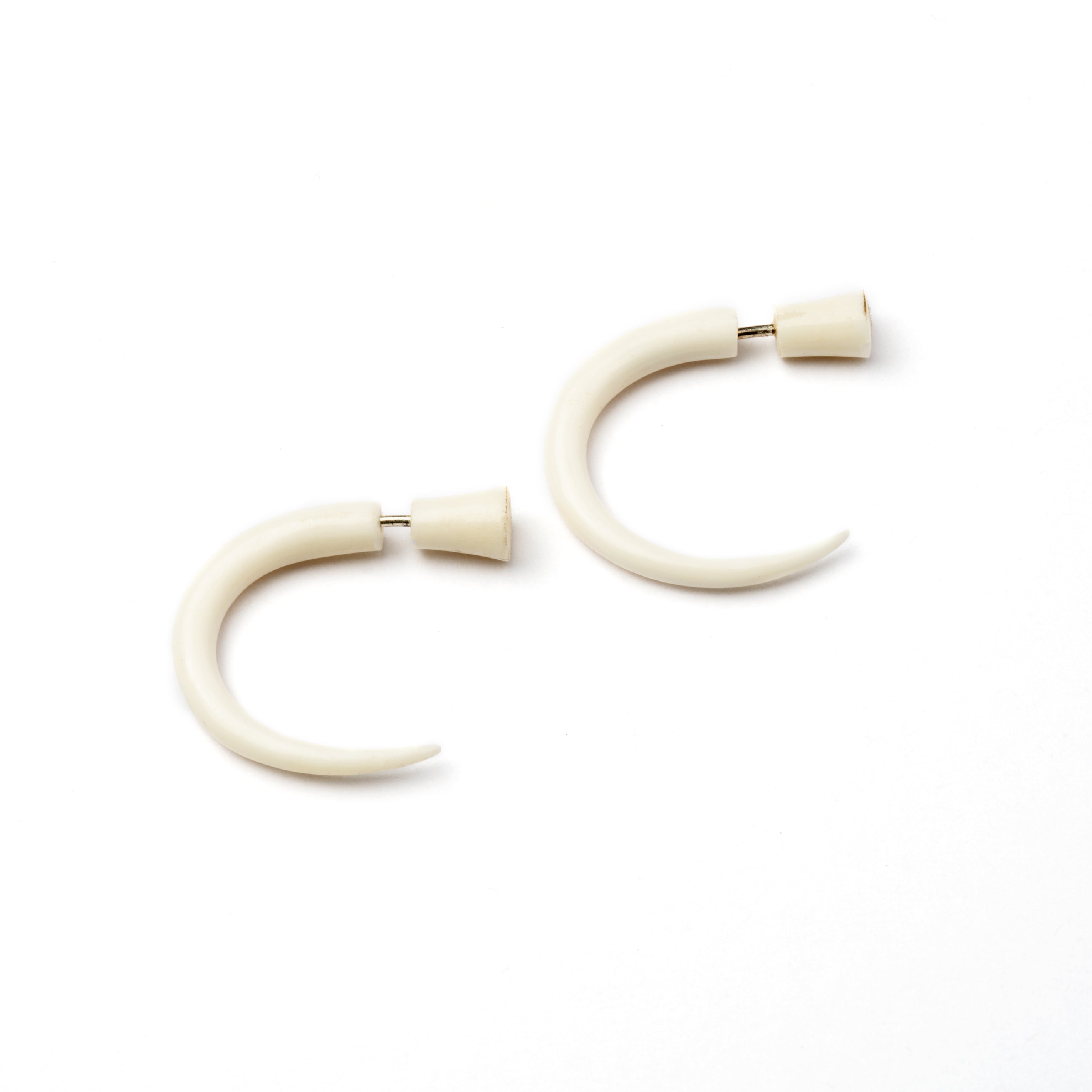 Las Dalias Fake Gauge Earrings -  bone