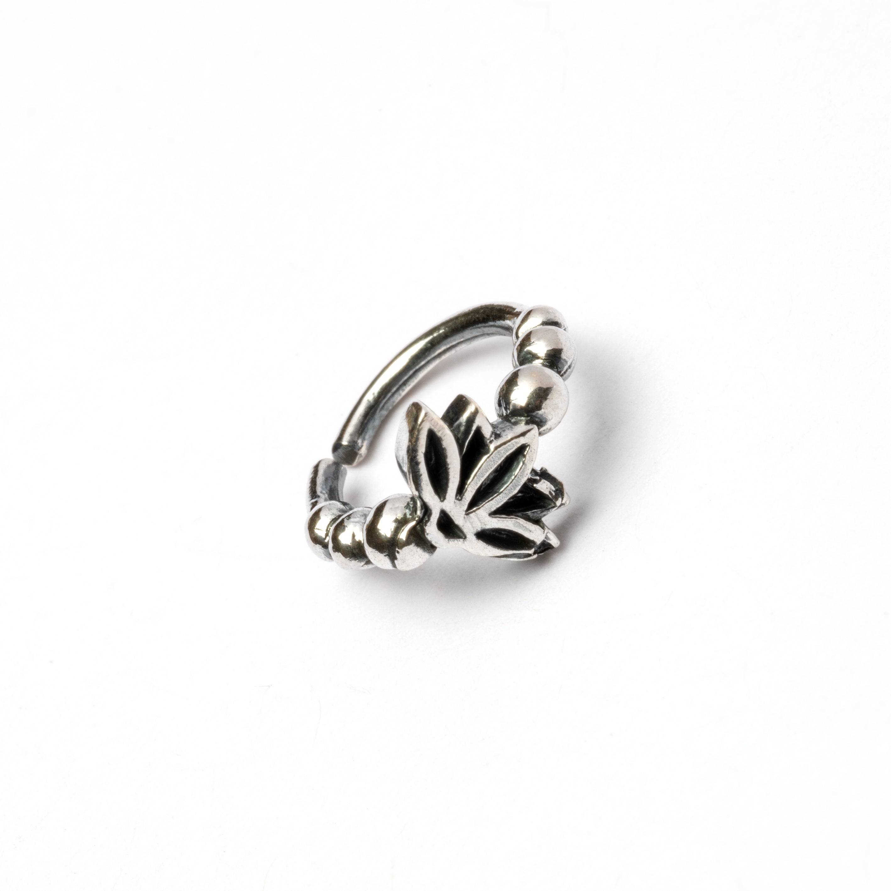 Lotus on sale nose ring