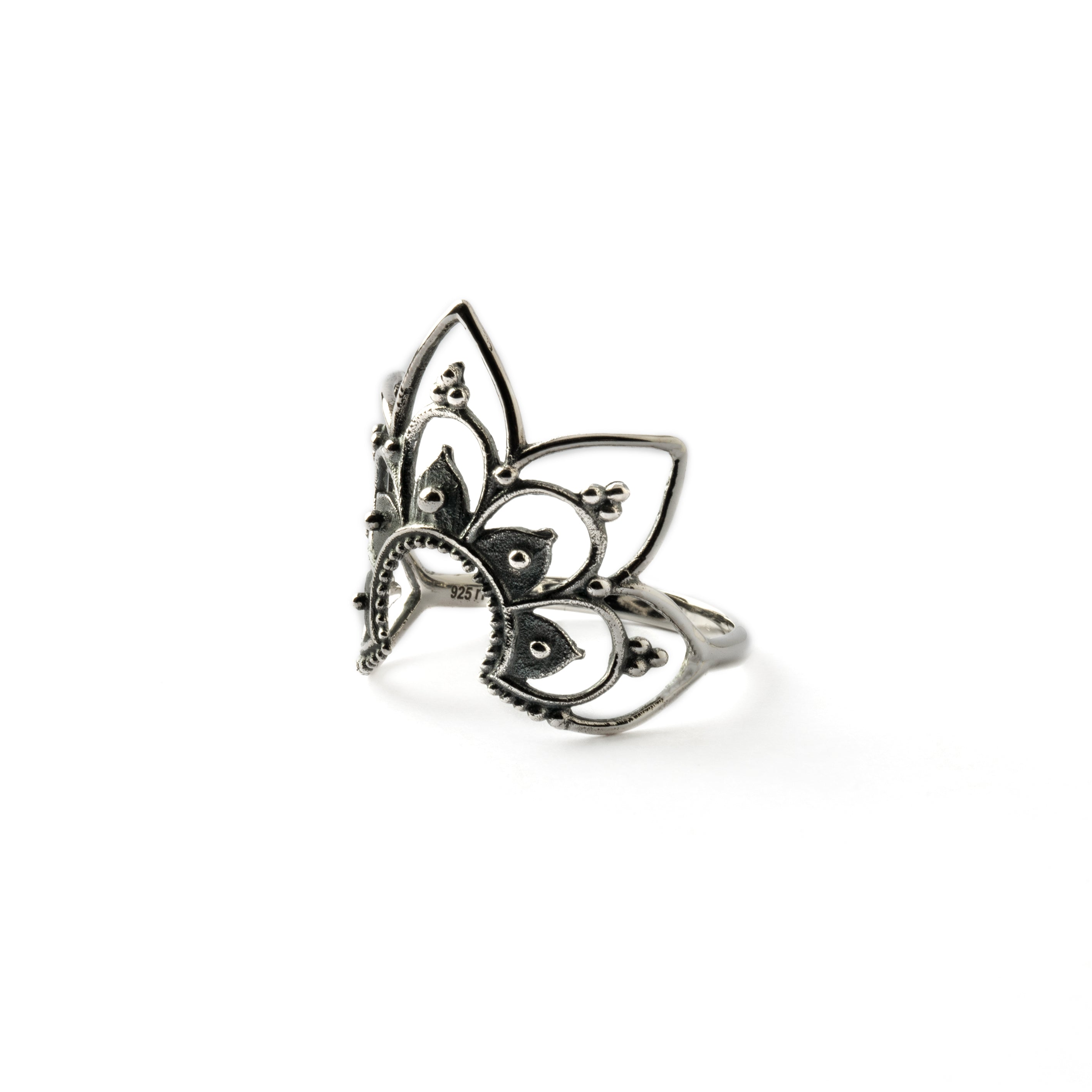 Vinyasa silver ring left side view