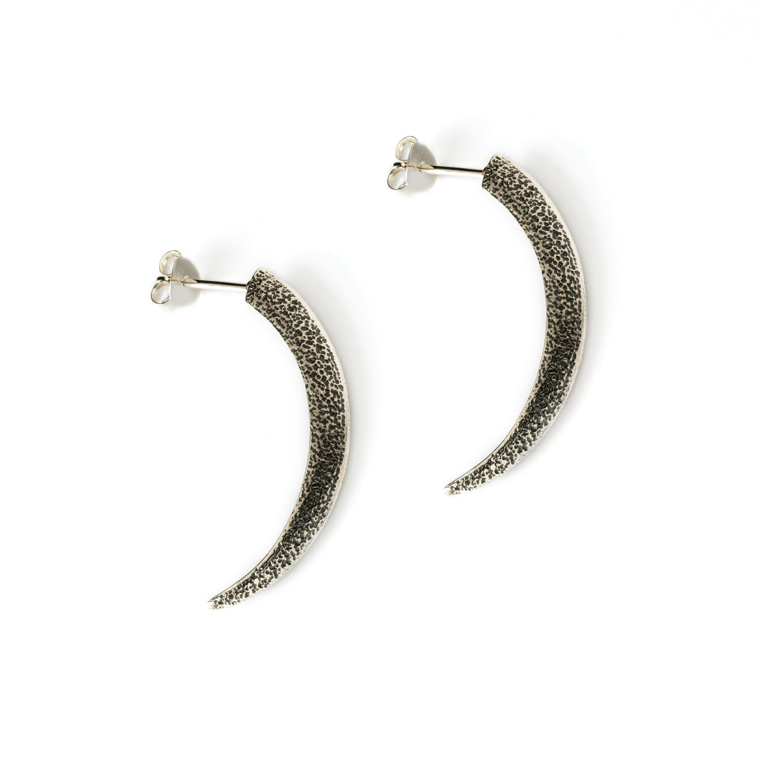textured oxidised silver talon shaped post earrings side view