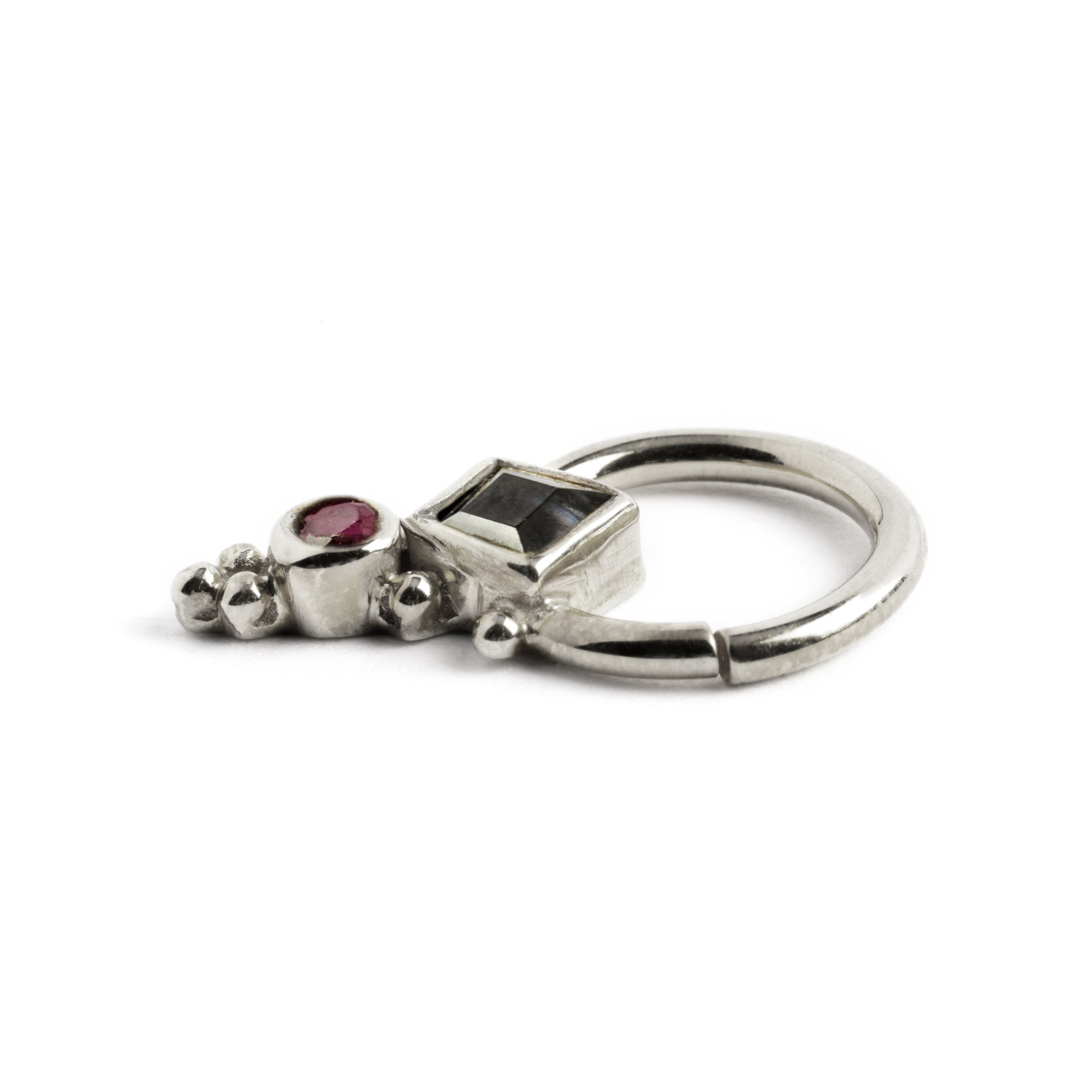 Rishi Silver Septum - Labradorite and Garnet side view