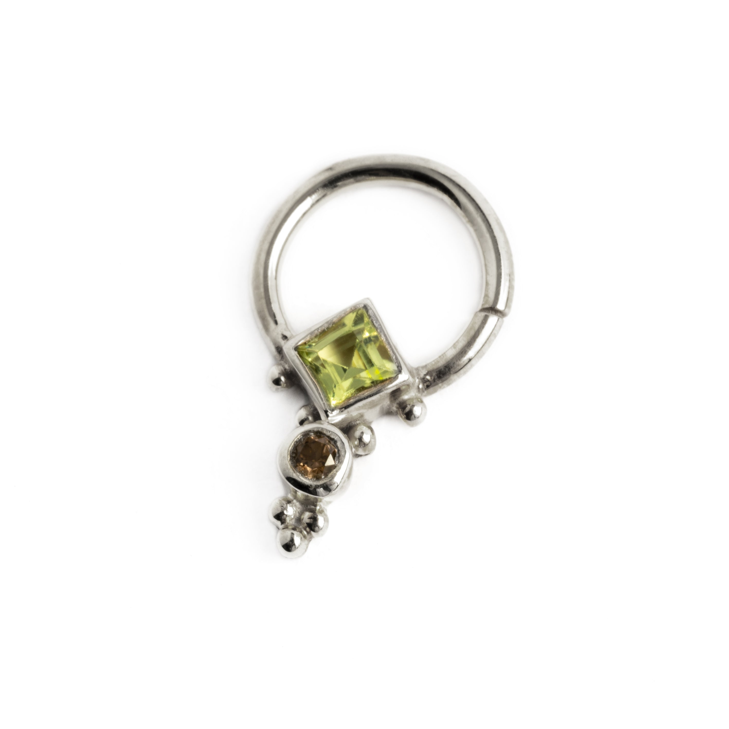Rishi Silver Septum - Peridot and Smokey Quartz right side view