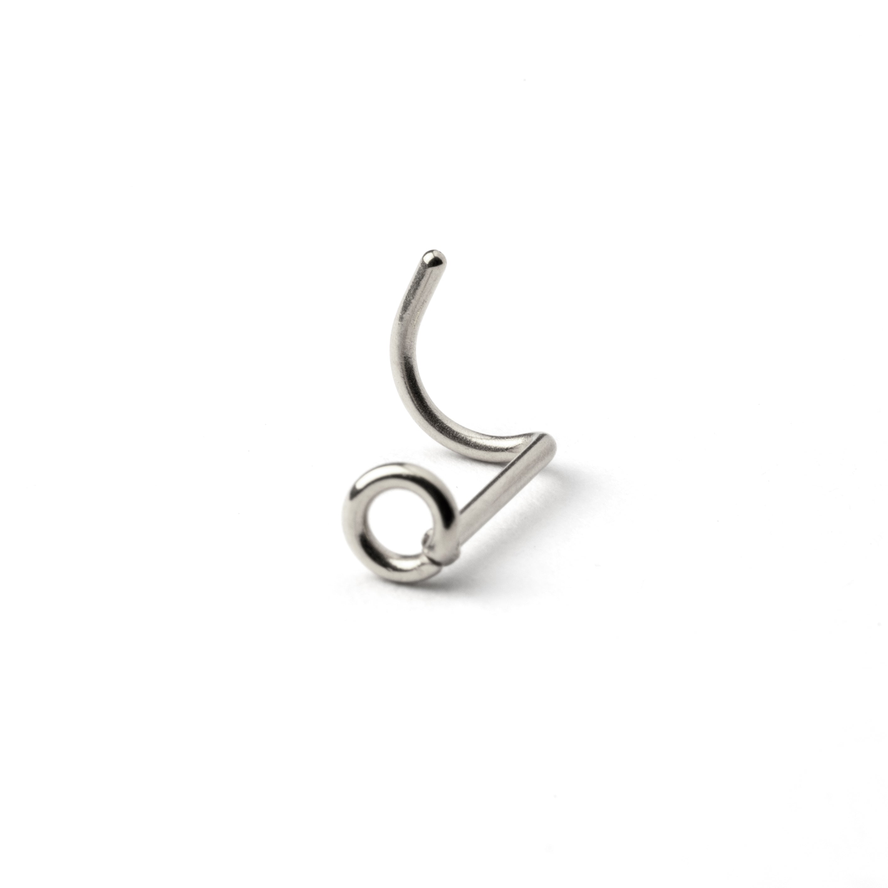 Silver circle wire nose stud frontal view
