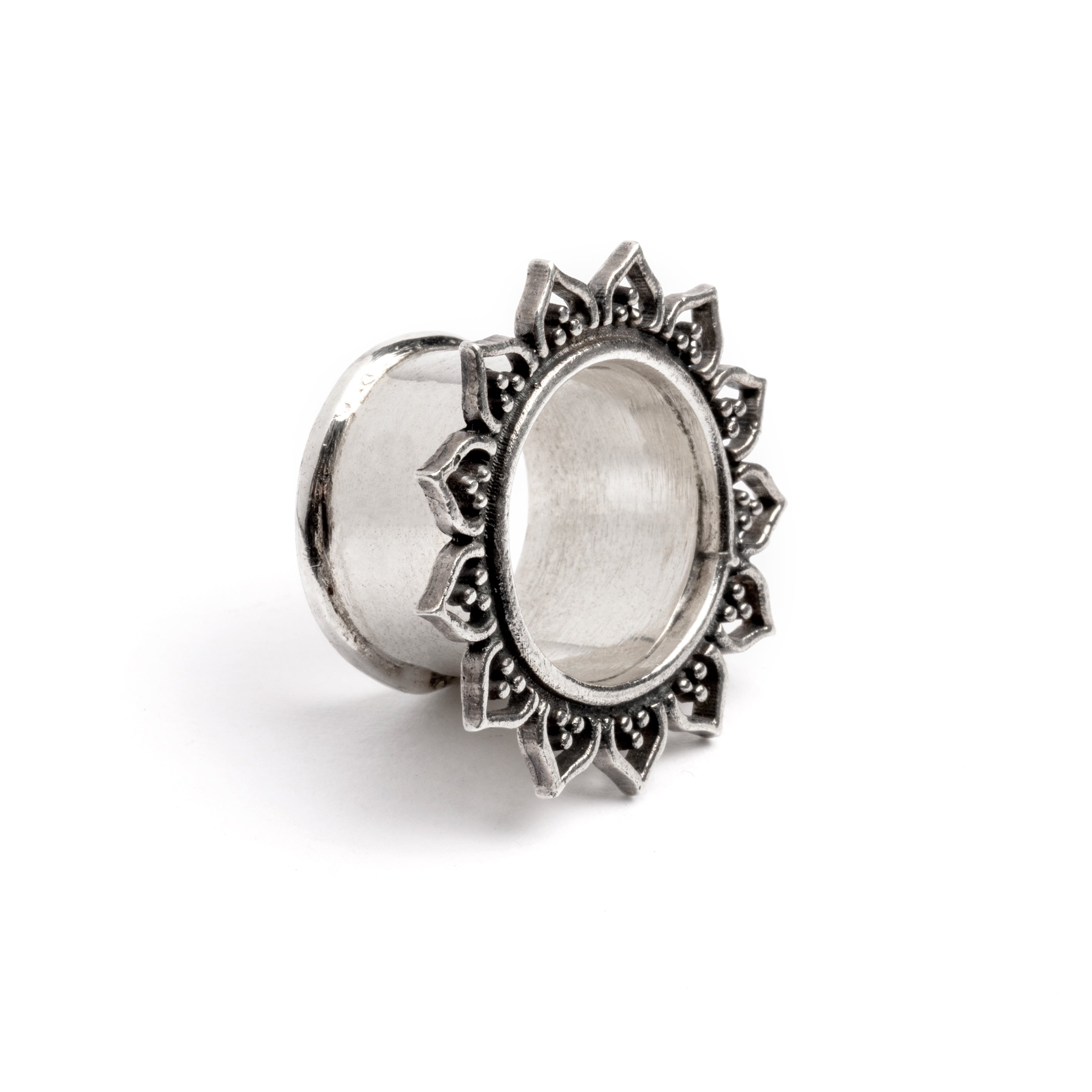 three sizes of Iriya Lotus Petals Silver ear tunnel left side view