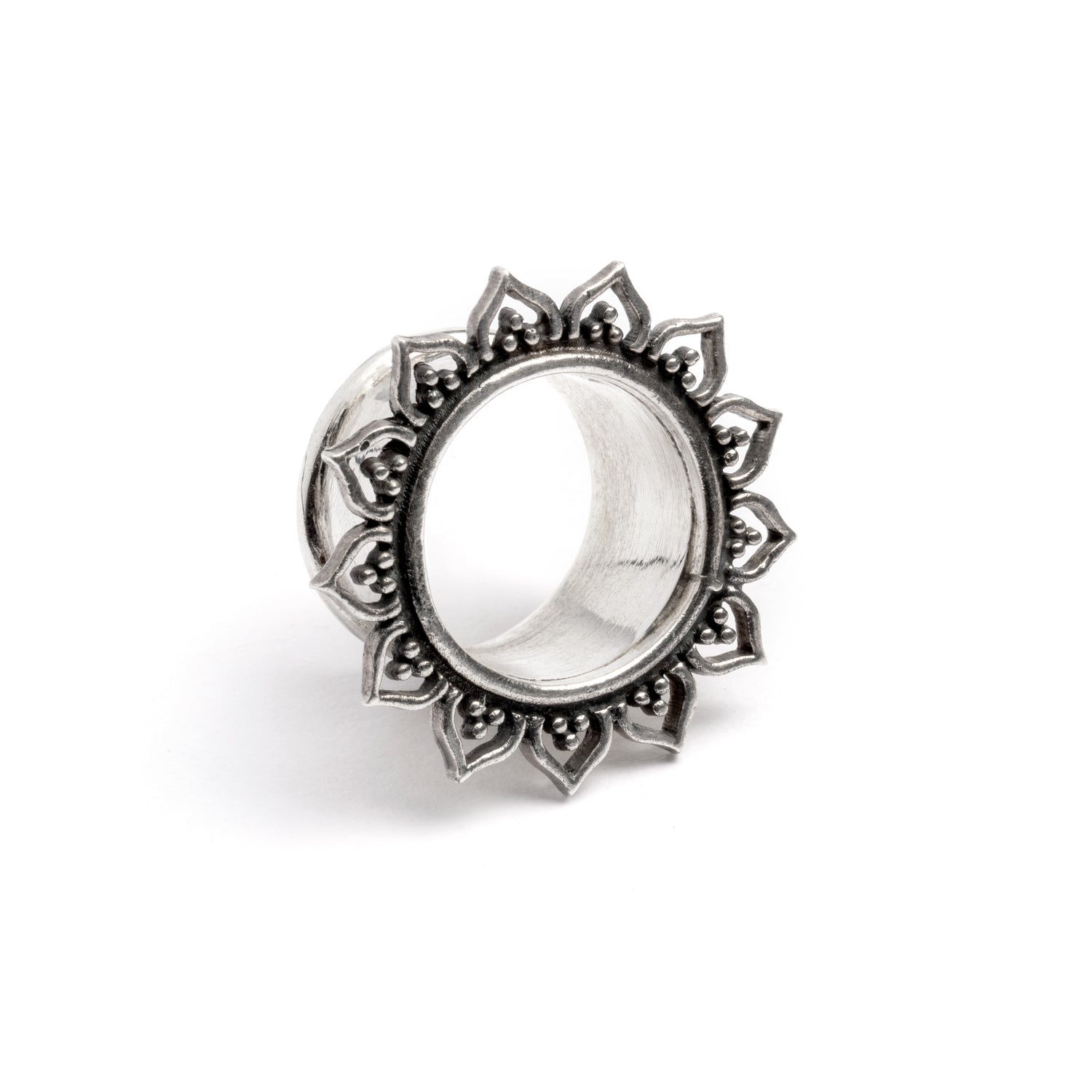 three sizes of Iriya Lotus Petals Silver ear tunnel left side view