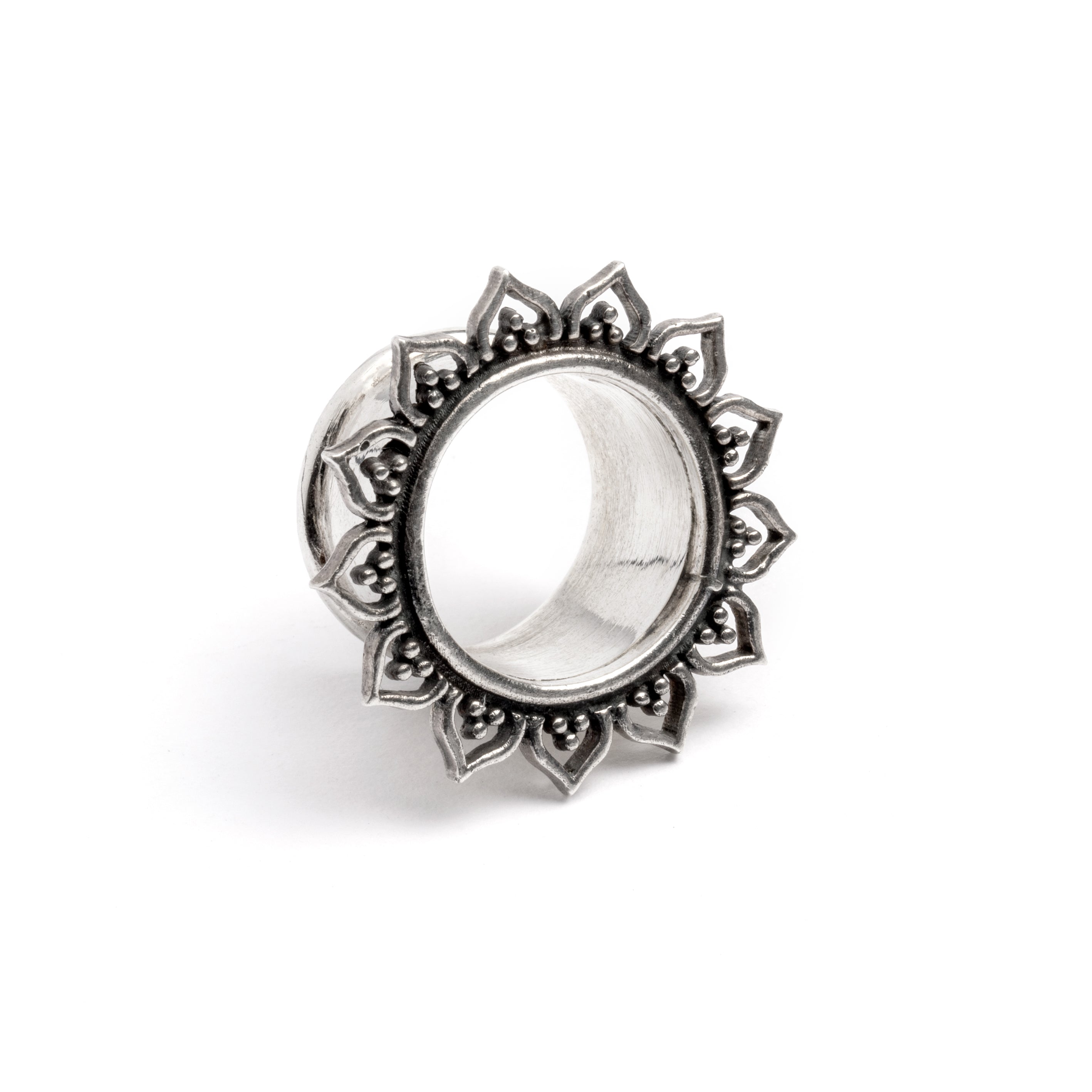 three sizes of Iriya Lotus Petals Silver ear tunnel left side view