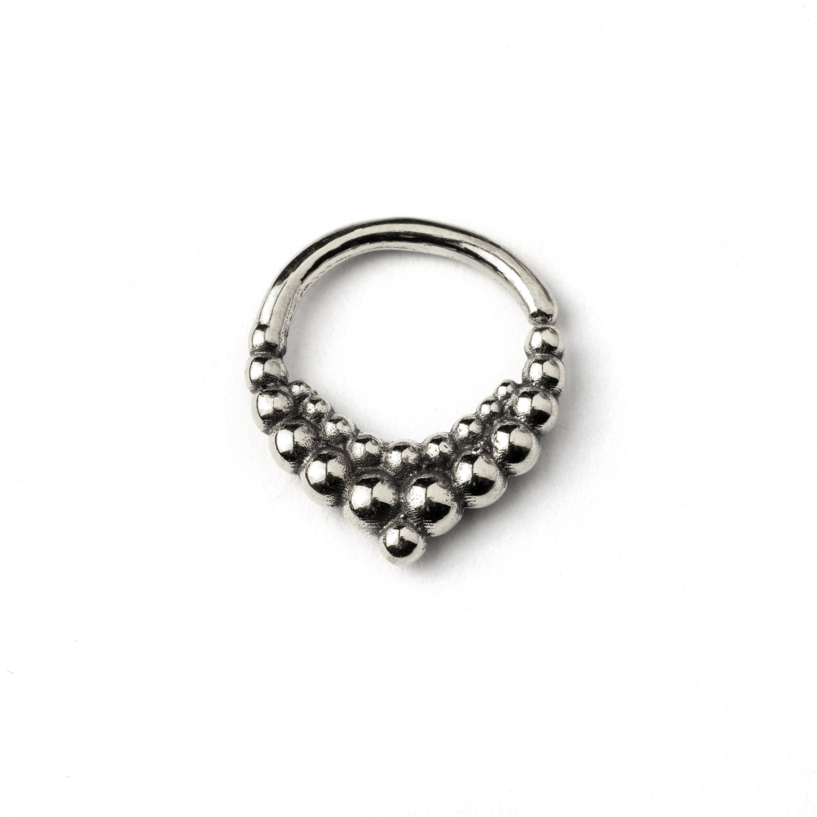 Umani Silver Triple Spheres Tear Drop Septum frontal view