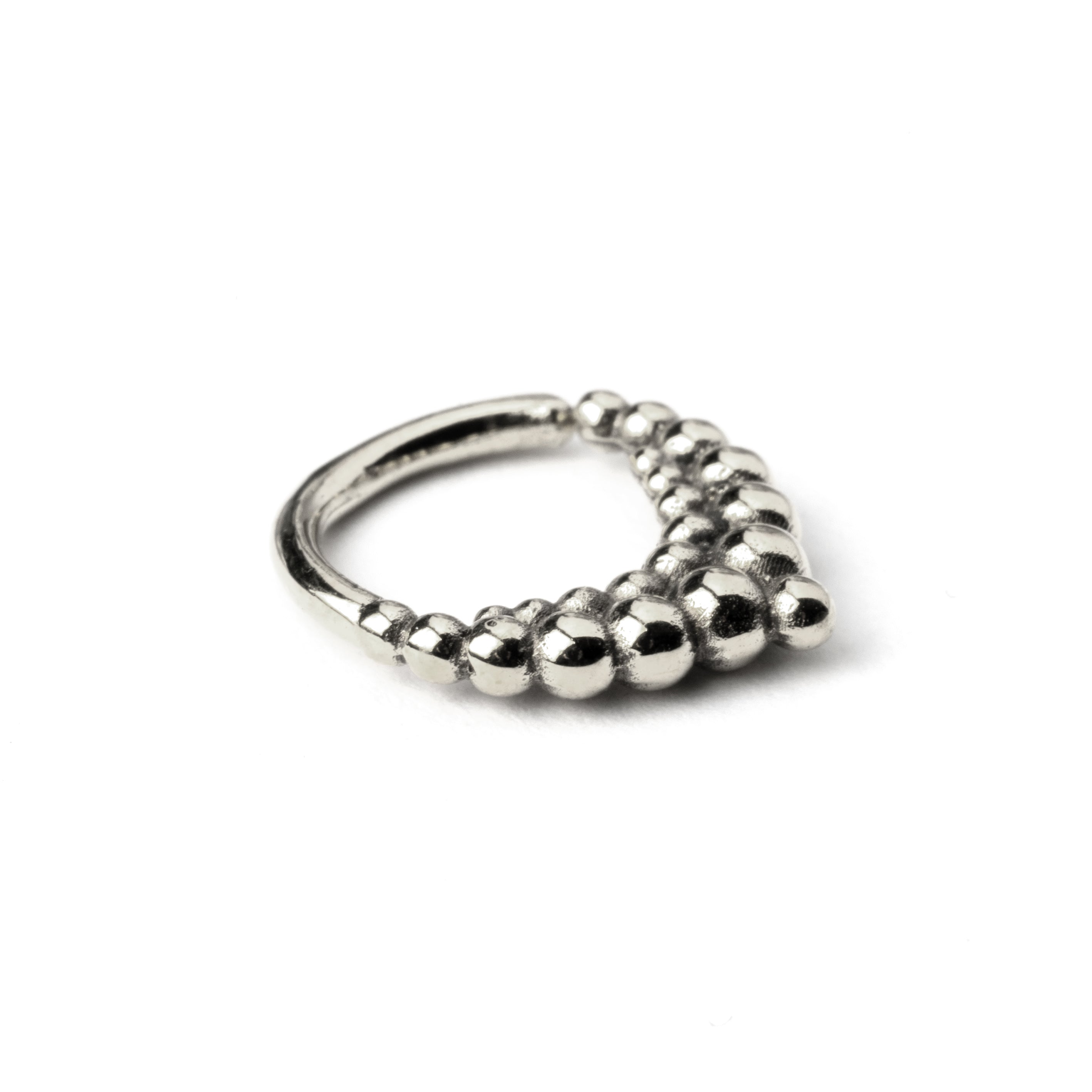 Umani Silver Triple Spheres Tear Drop Septum side view