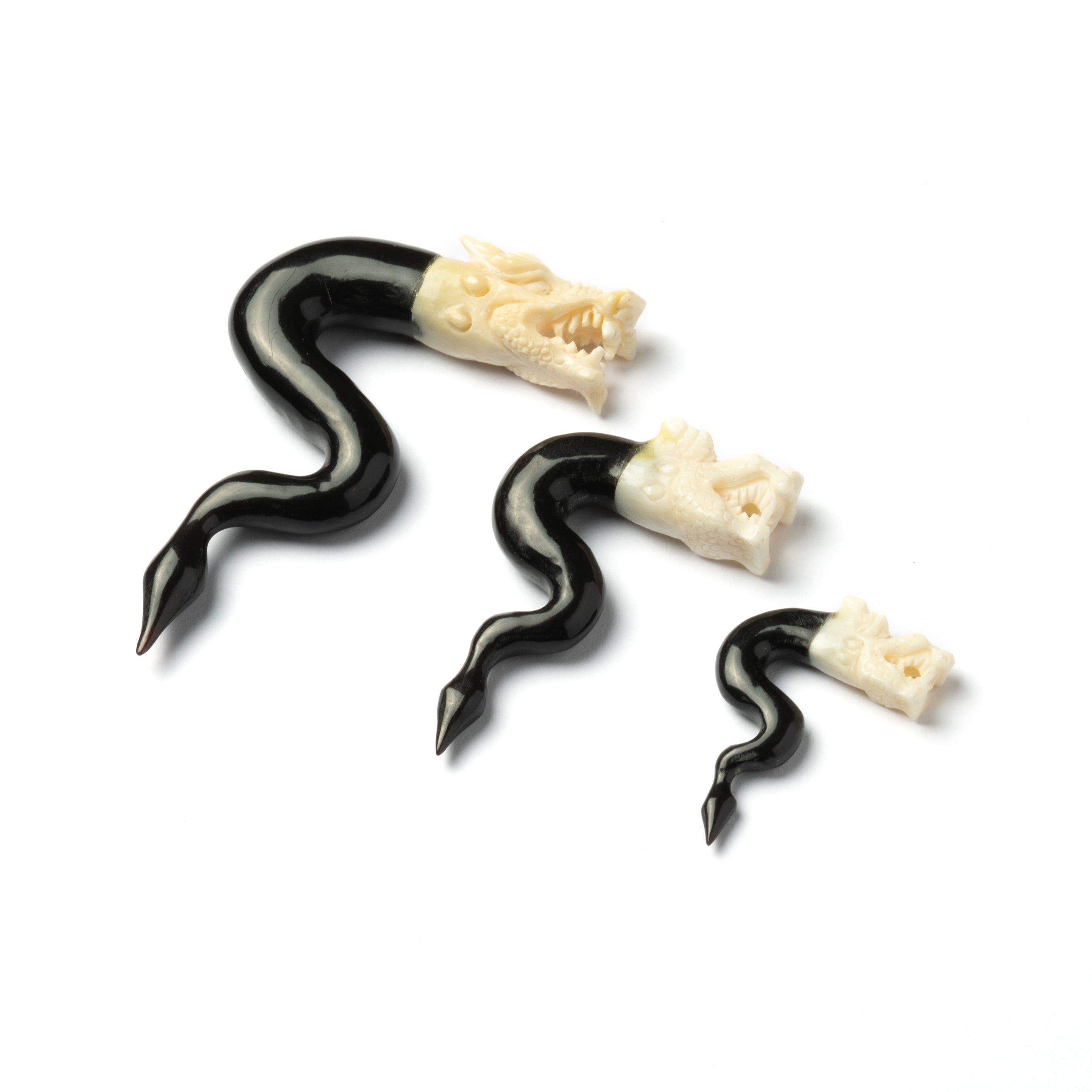 Solid Horn Hook with Bone Dragon Head and Pointy Tail