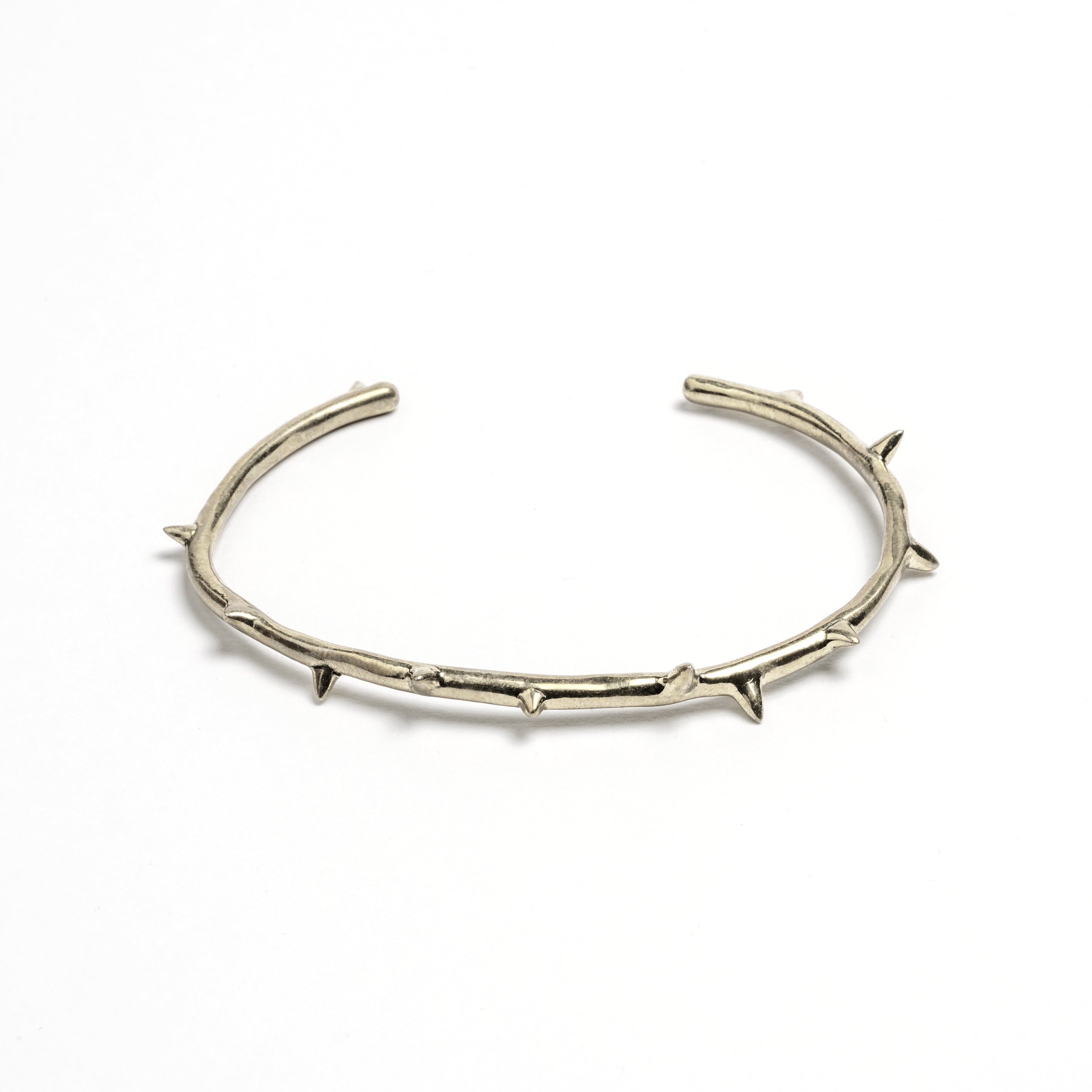 Spiky-gothic-cuff-bracelet_3
