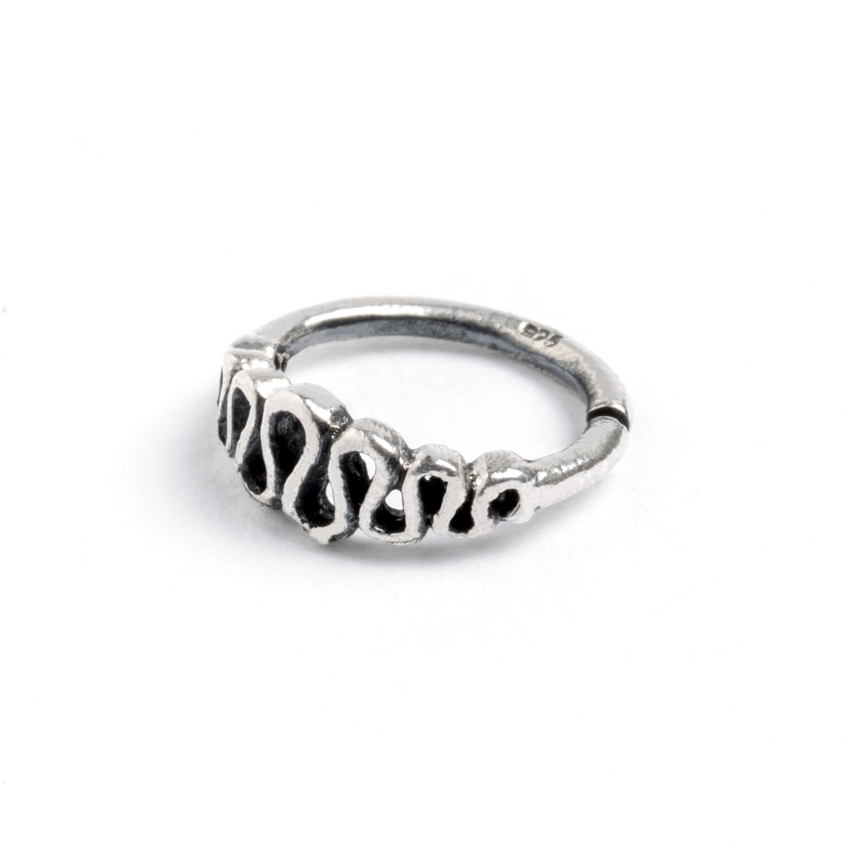 Spiralling Silver Nose Ring side view