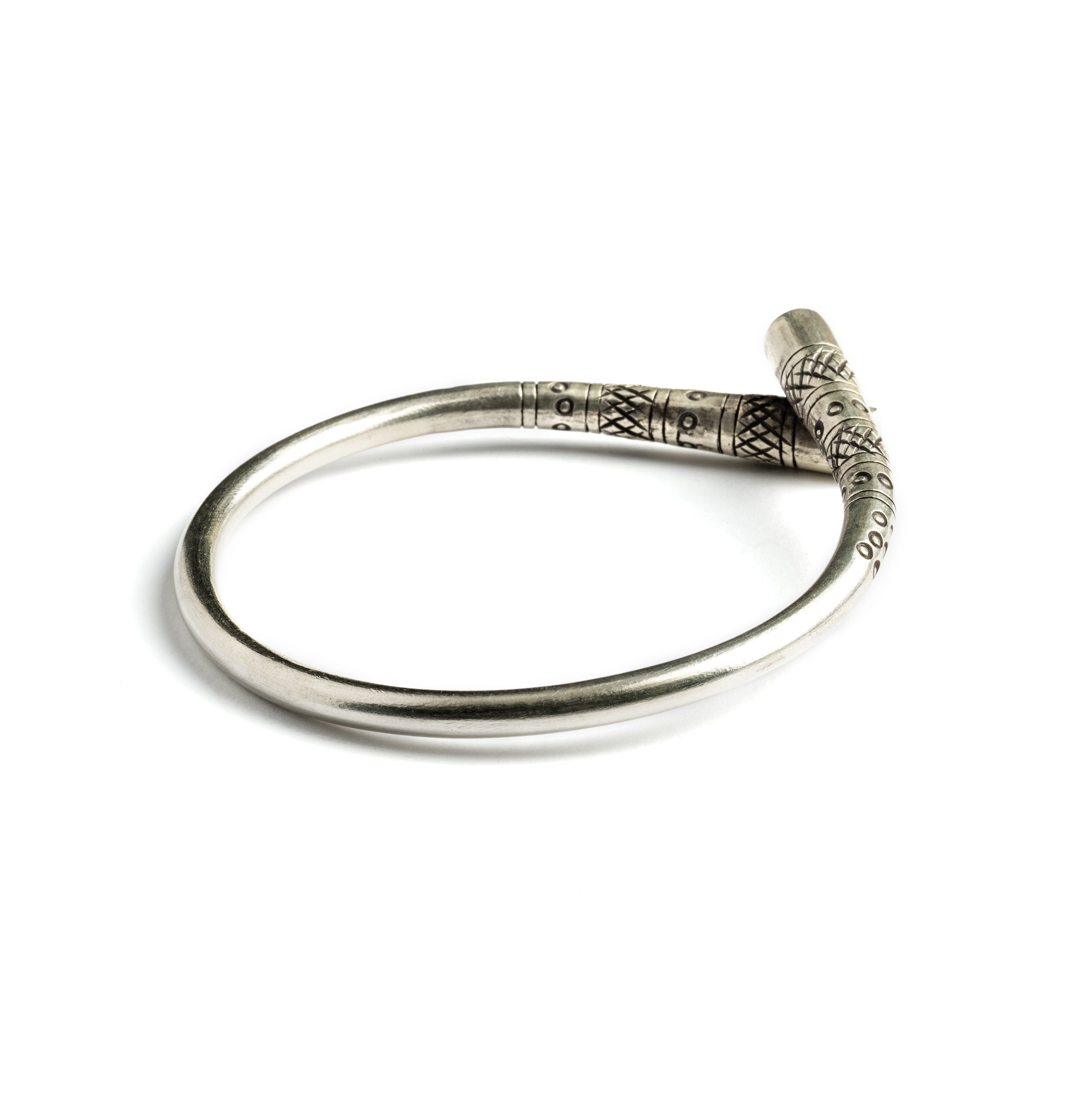 Twisted Silver Cuff left side view