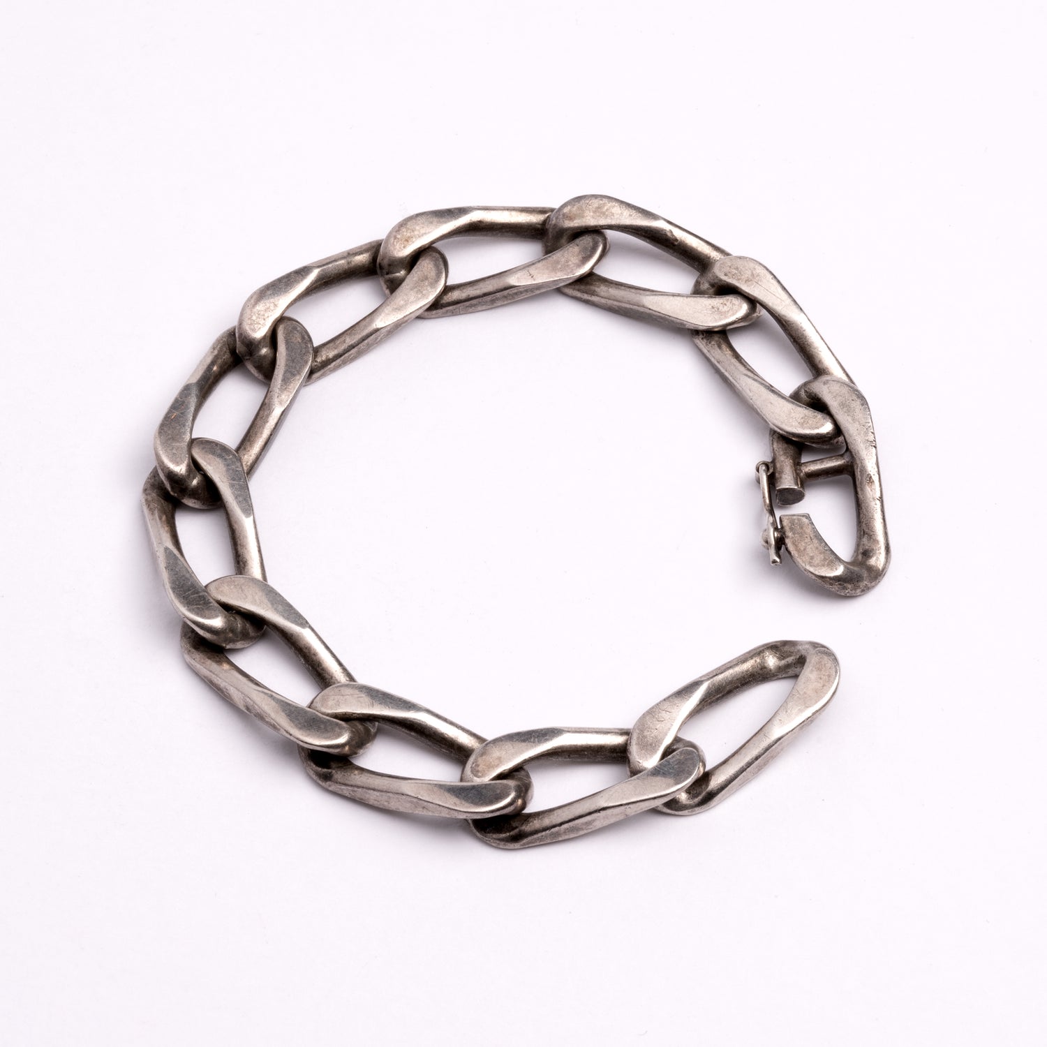 Vintage chunky silver bracelet | Tribu London