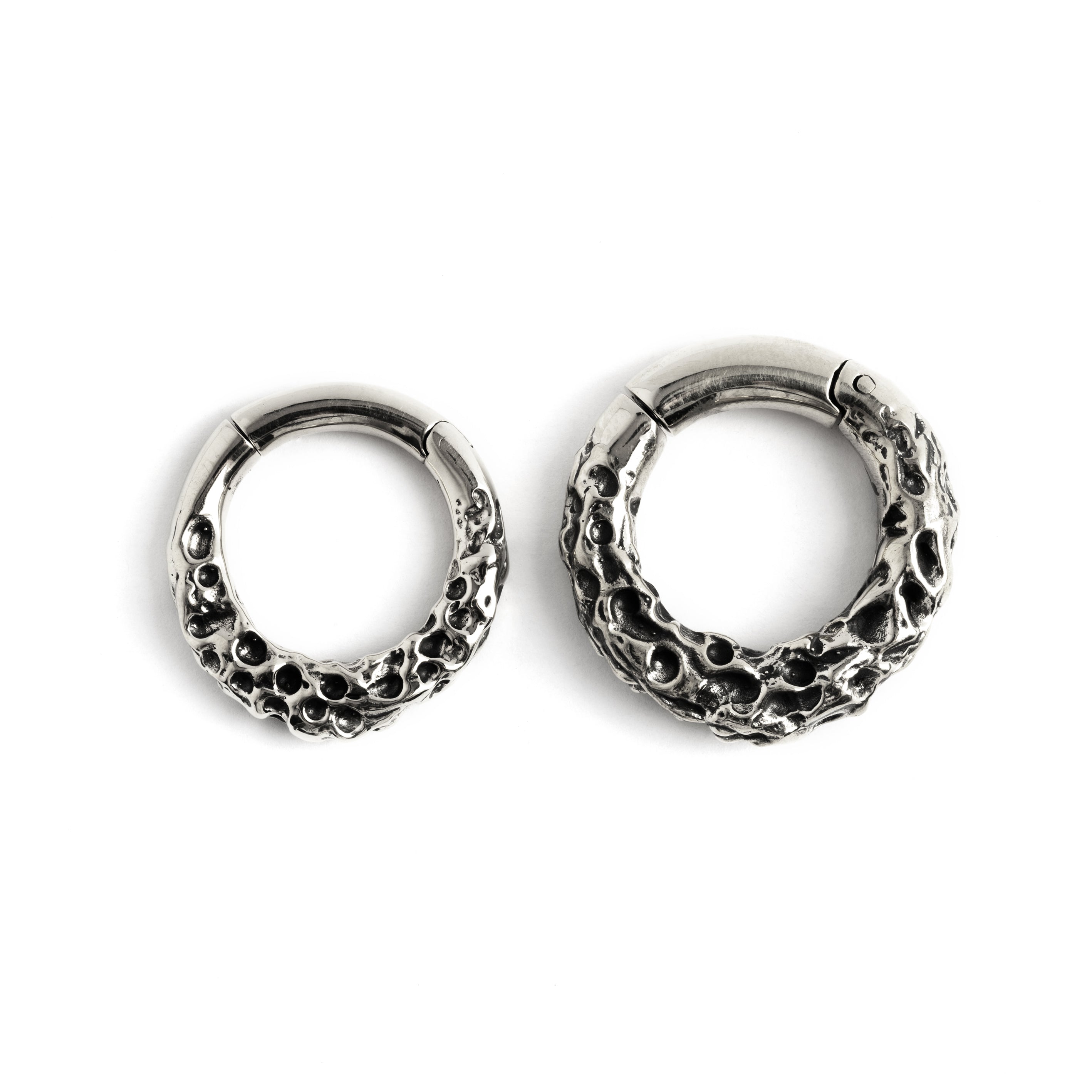 4mm & 6mm silver brass hoop hangers with rocky texture frontal view