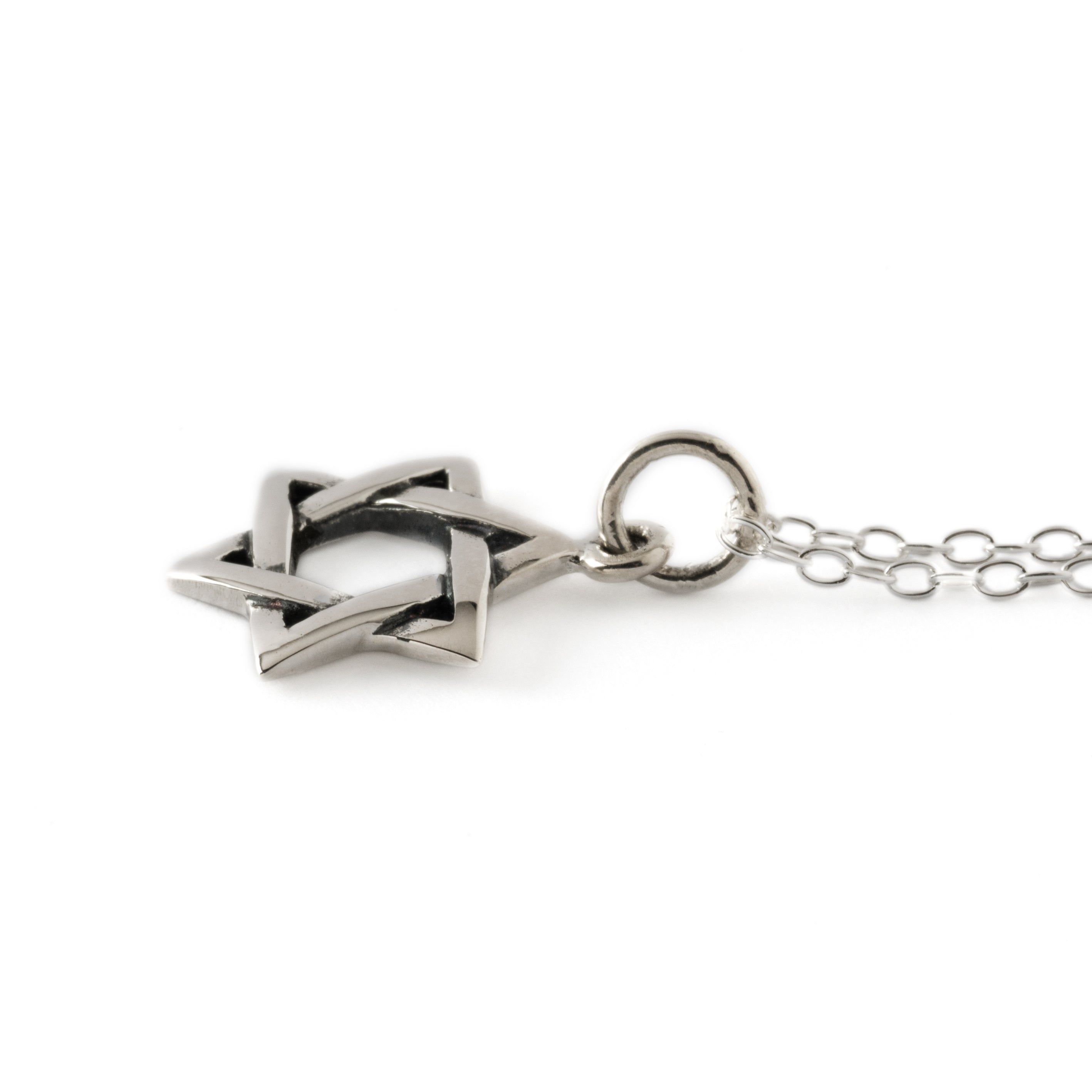 silver star of david necklace side view